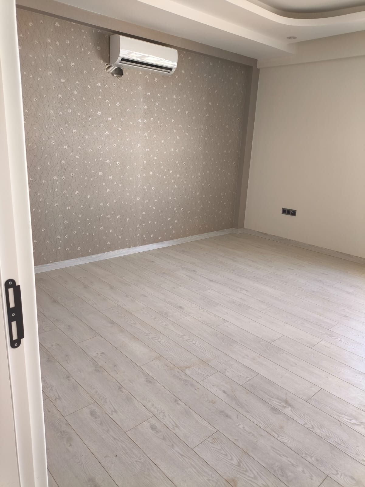 MAKRO LİFE GAYRİMENKUL'DEN 450 EVLER CİVARI SATILIK LÜKS TRİPLEX VİLLA