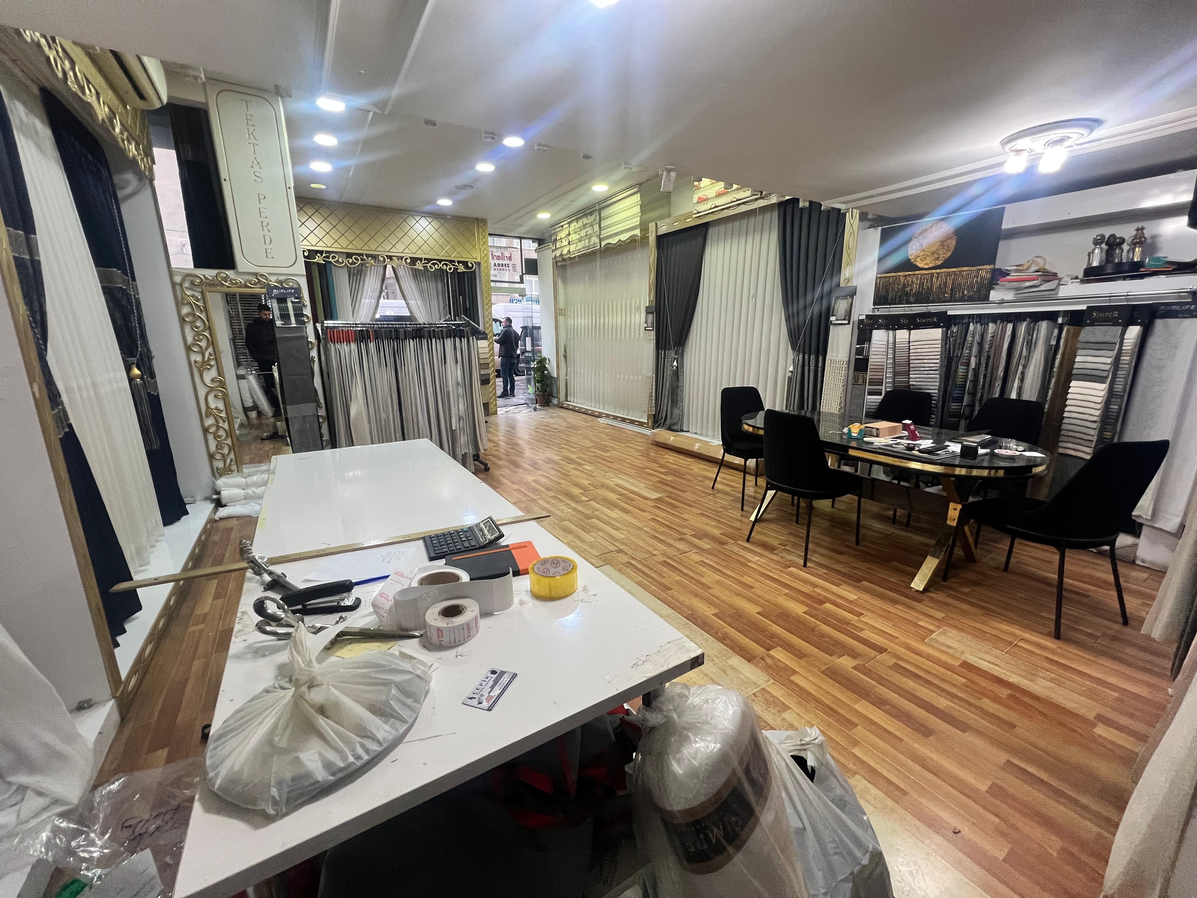 HATBOYU CADDESİNDE SATILIK 2 KATLI İŞ YERİ