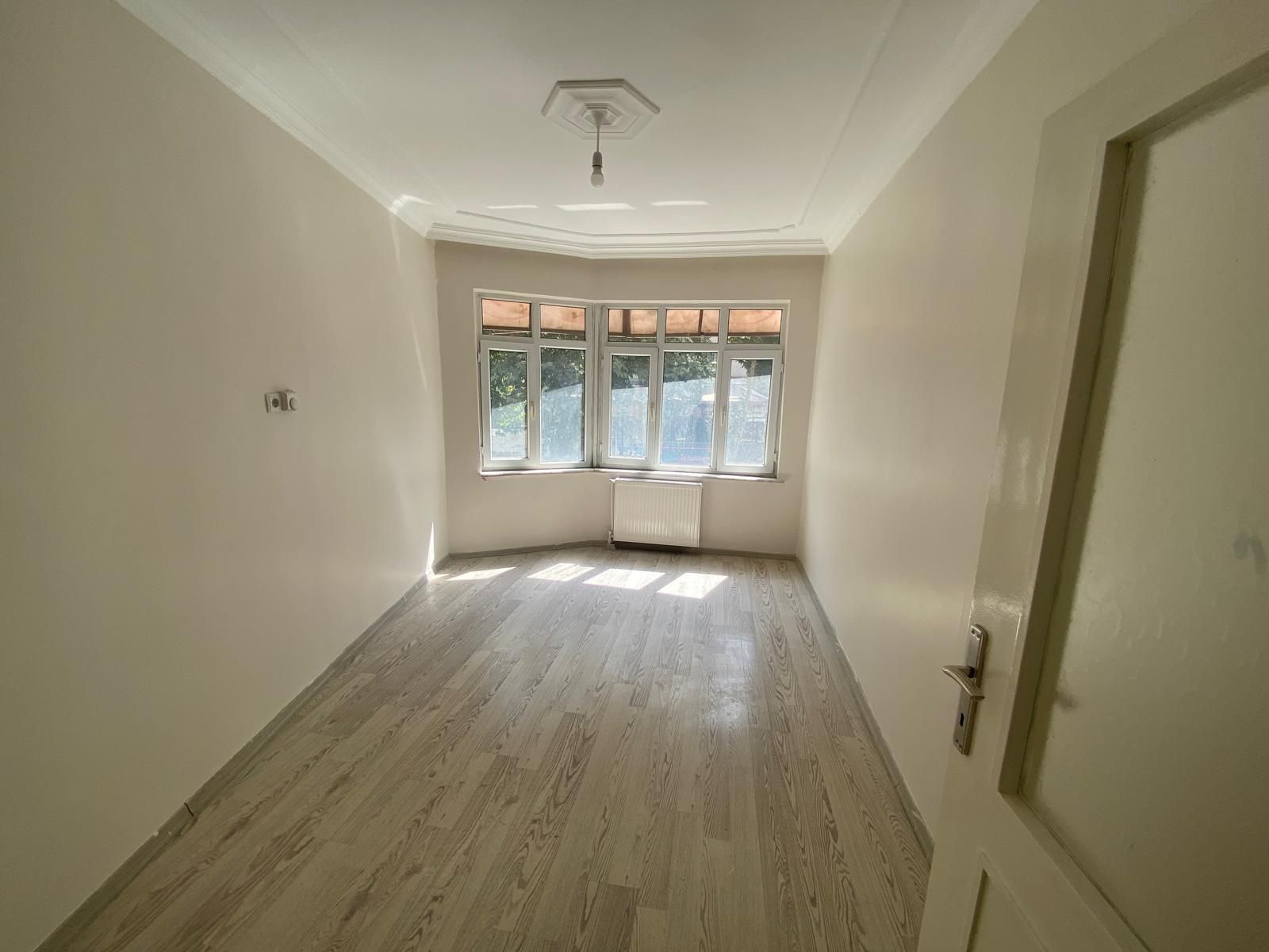 OFİS GEVRAN CADDESİNE YÜRÜME MESAFESİNDE SATILIK 3+1 FIRSAT DAİRE