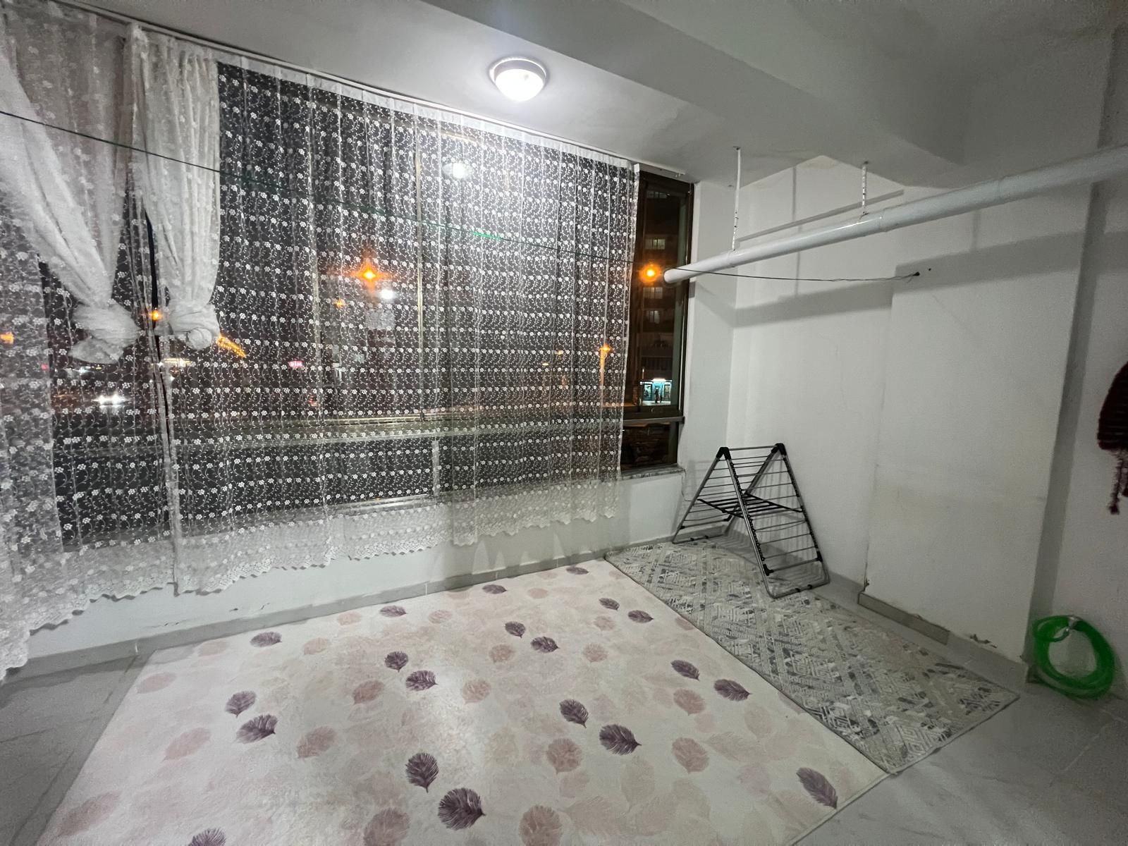 BAĞCILAR HESKİF CADDESİNDE SATILIK 2,5+1 DAİRE
