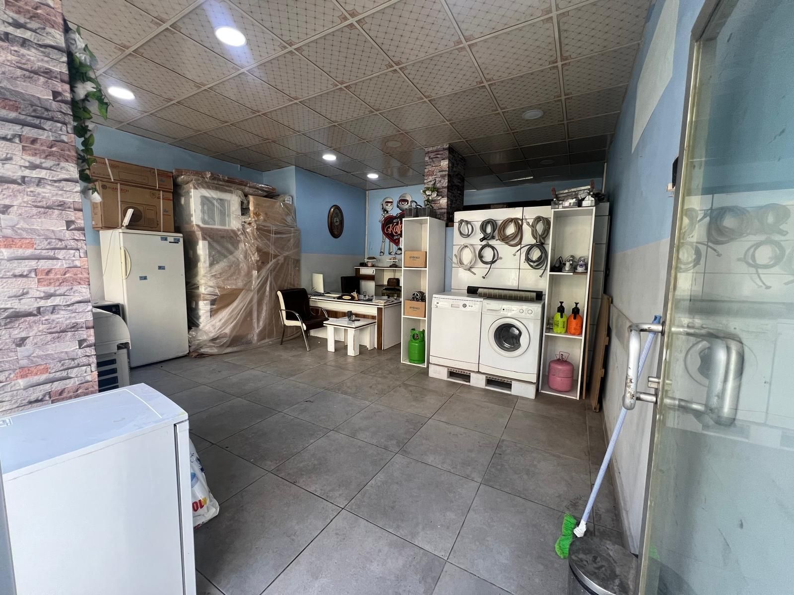 BAĞLAR SAĞLIK OCAĞI SALI PAZARINDA SATILIK DÜKKAN