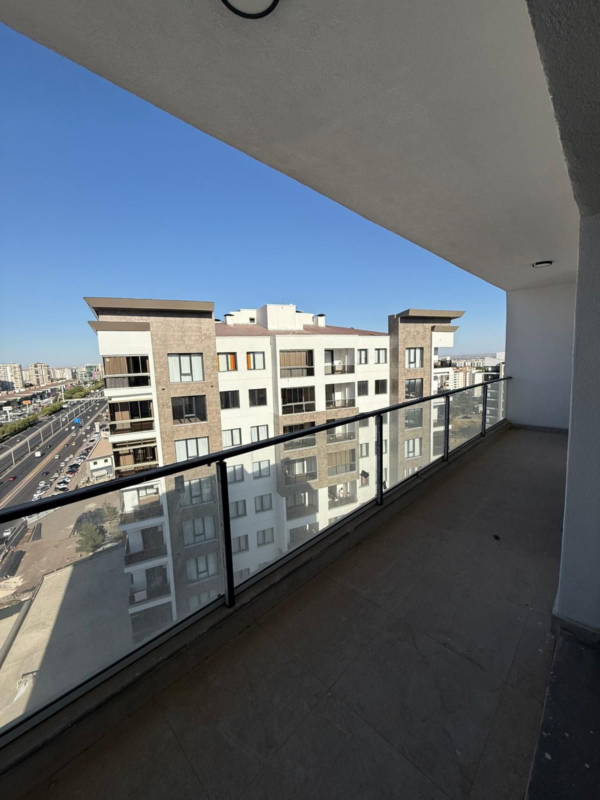 ÇEYSA CENROPELDE 3+1 KİRALIK BÜRO