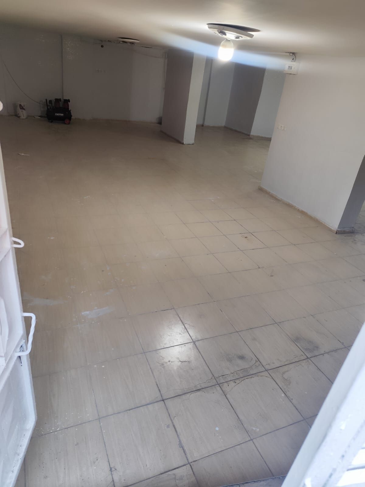 130 mt BAĞLAR HASTANESİ KARŞISI BODRUM
