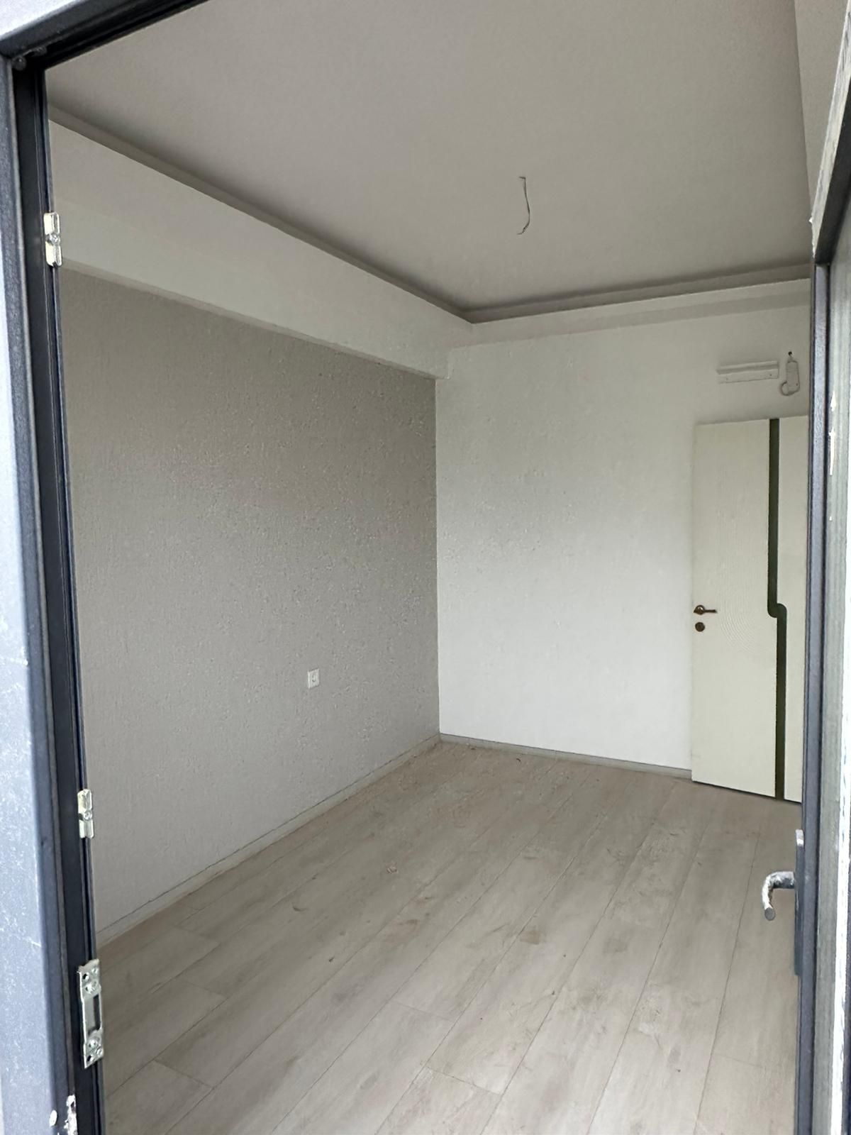 MASTFROŞ CADDESİ KAYALAR YAPI KALİTESİYLE 2+1 FIRSAT DAİRE