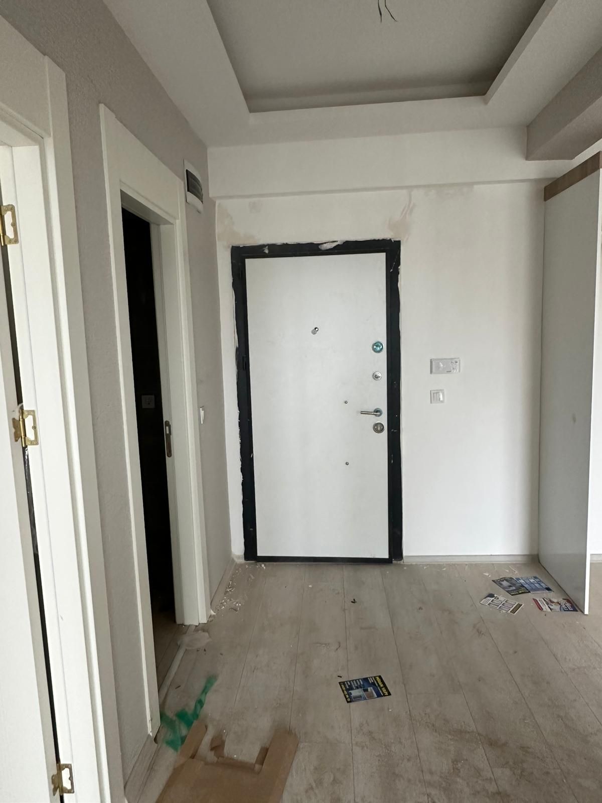 MASTFROŞ CADDESİ KAYALAR YAPI KALİTESİYLE 2+1 FIRSAT DAİRE