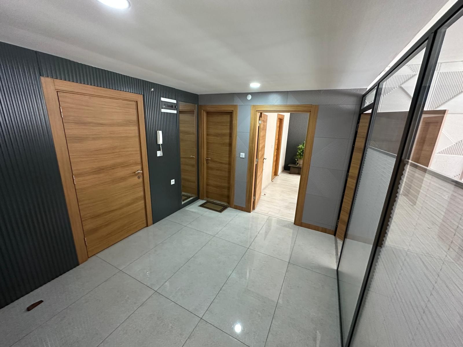 SATILIK MODERN OFİS BÜRO 2+1
