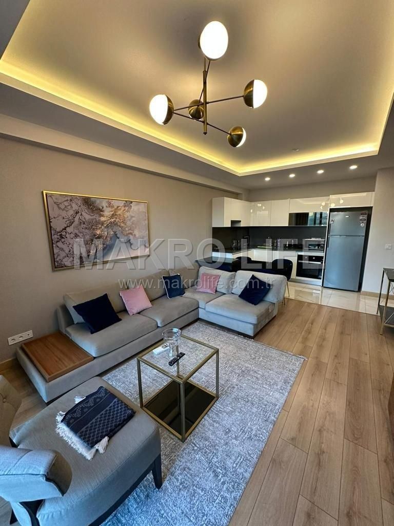 3. İSTANBUL GRAND RESİDANS 1+1 LÜKS EŞYALI SATILIK DAİRE