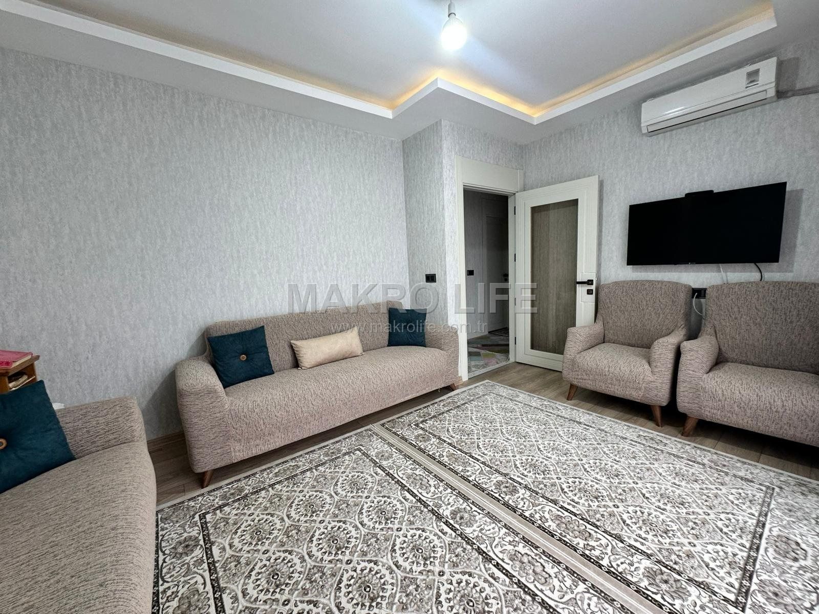 ELAZIĞ YOLU ÜZERİ TAŞKIN YAPIDA SATILIK SIFIR AYARINDA 2+1 DAİRE