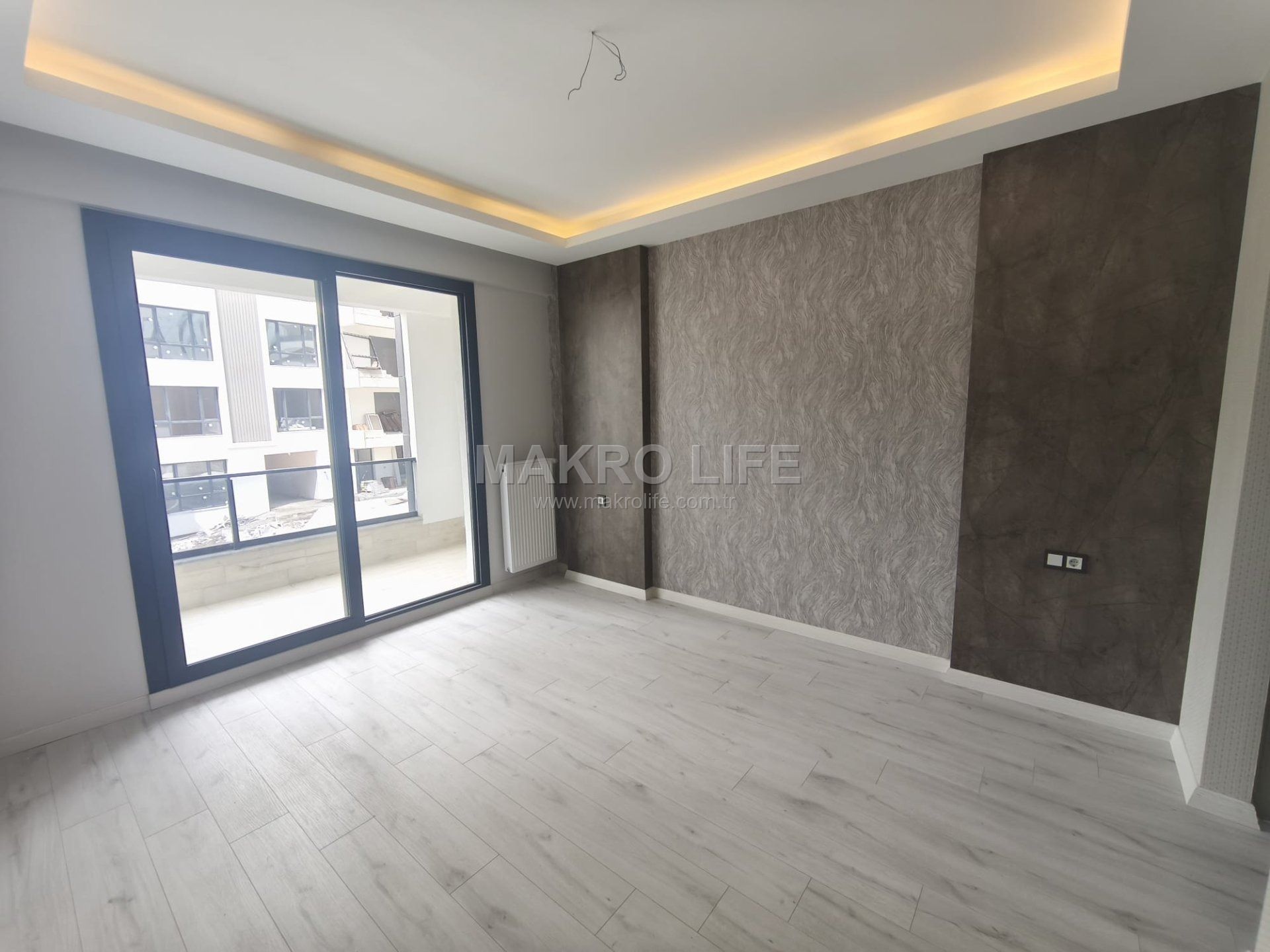 SULTAN HASTANESİ YANINDA 3,5+1 SATILIK FIRSAT DAİRE