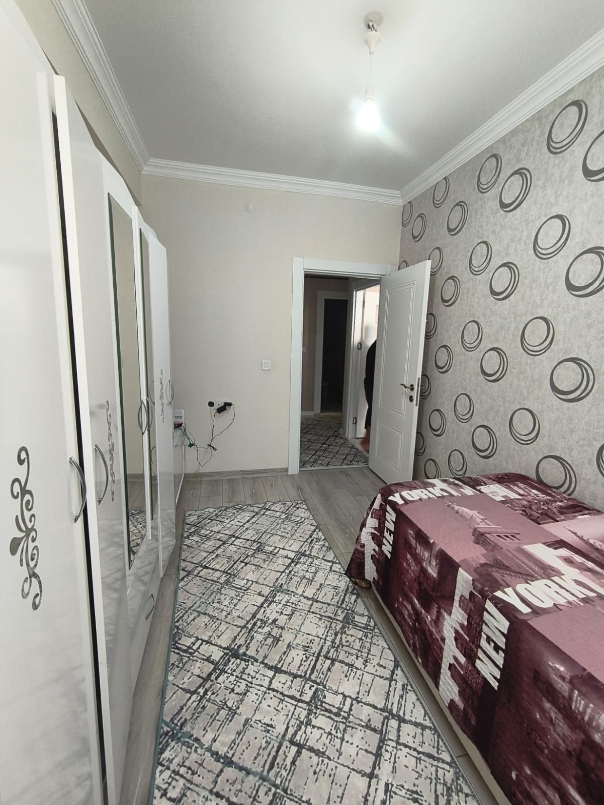 ÜÇKUYULAR 3+1 LÜKS DAİRE