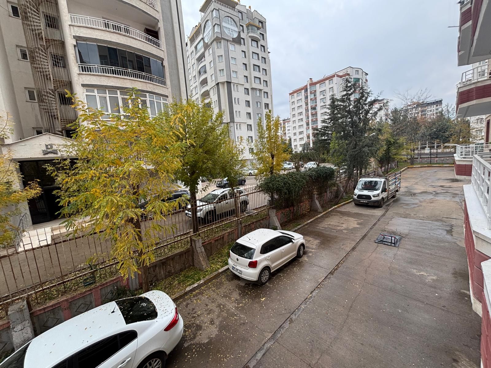 BATI HASTANESİ KARŞISI ACİL SATILIK FULL YAPILI 3+1