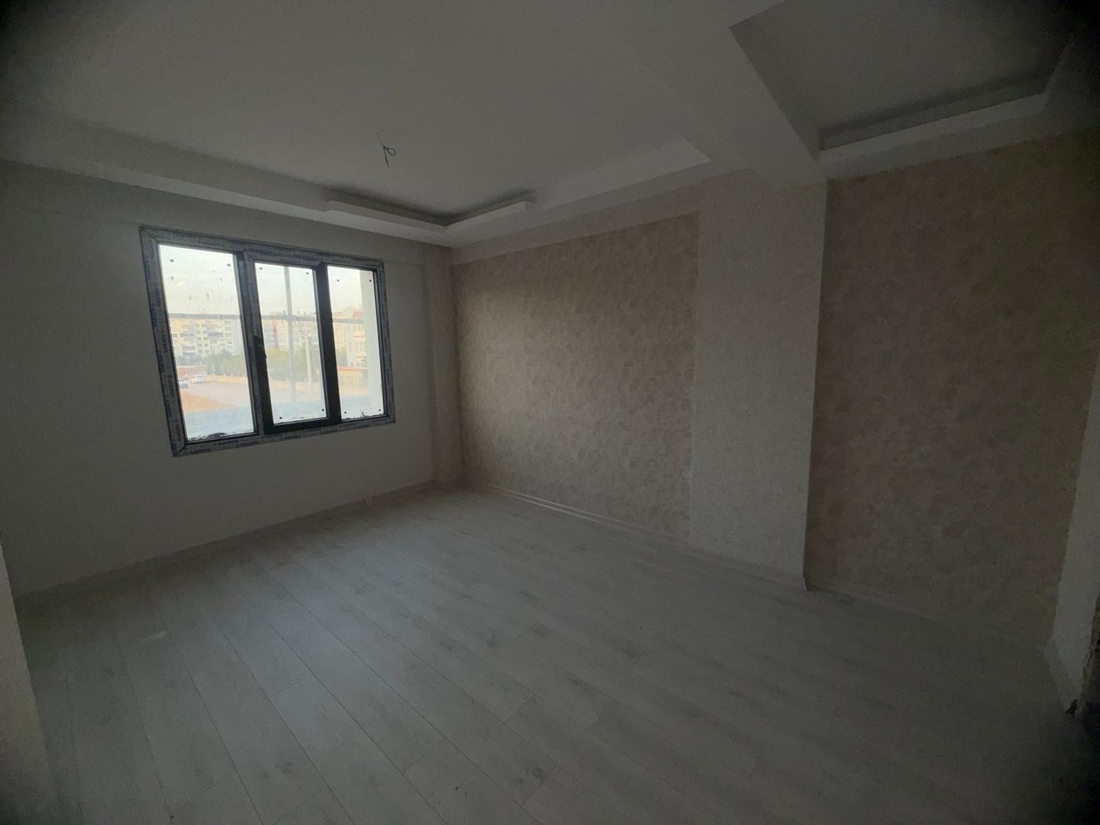 NEVROZ PARK ARKASINDA ENÇ YAPI KALİTESİ İLE 2+1 SIFIR DAİRE