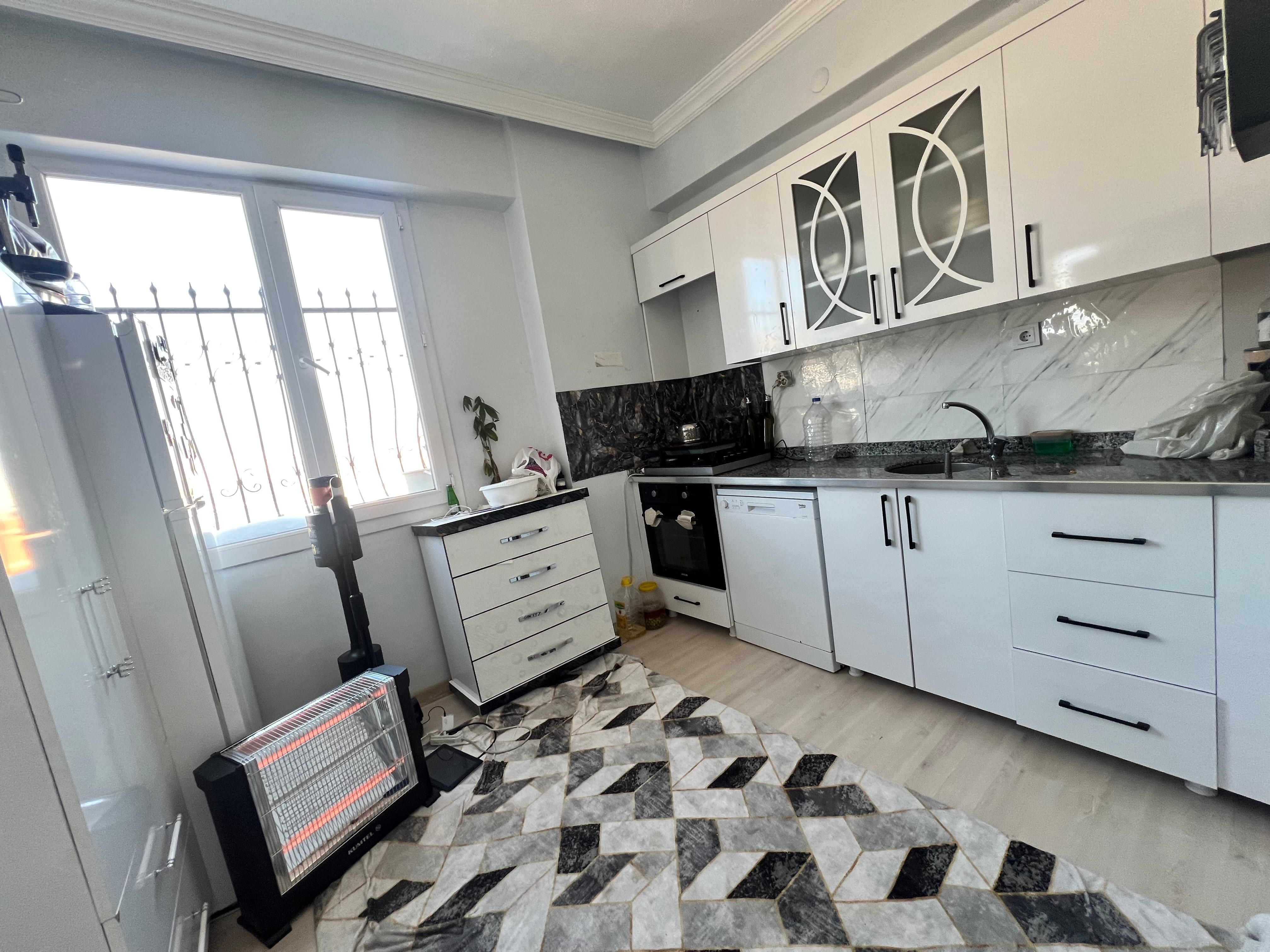 C.EVİ ÜST KÖŞEDE SATILIK 2+1 SIFIR DAİRE