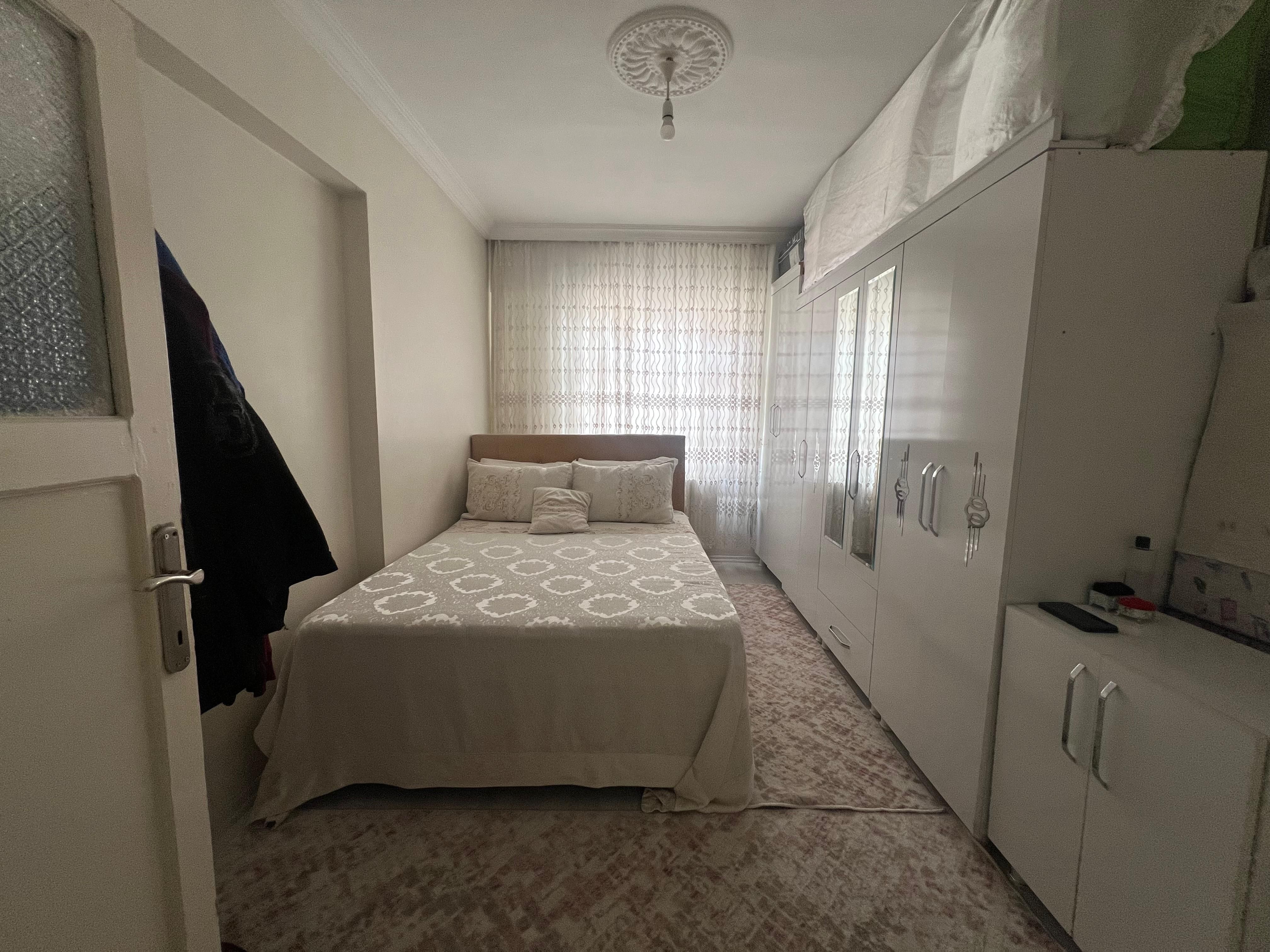 POLİS OKULU KAYA TAKSİ DURAĞI YANI SATILIK 3+1 ASANSÖRLÜ DAİRE