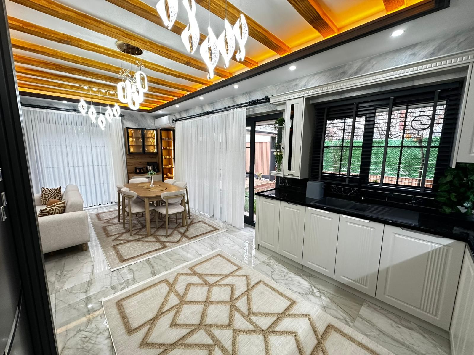 TOPTANCILAR DA DAİRE FİYATINA ACİL SATILIK 4.5+1 TRİPLEX VİLLA