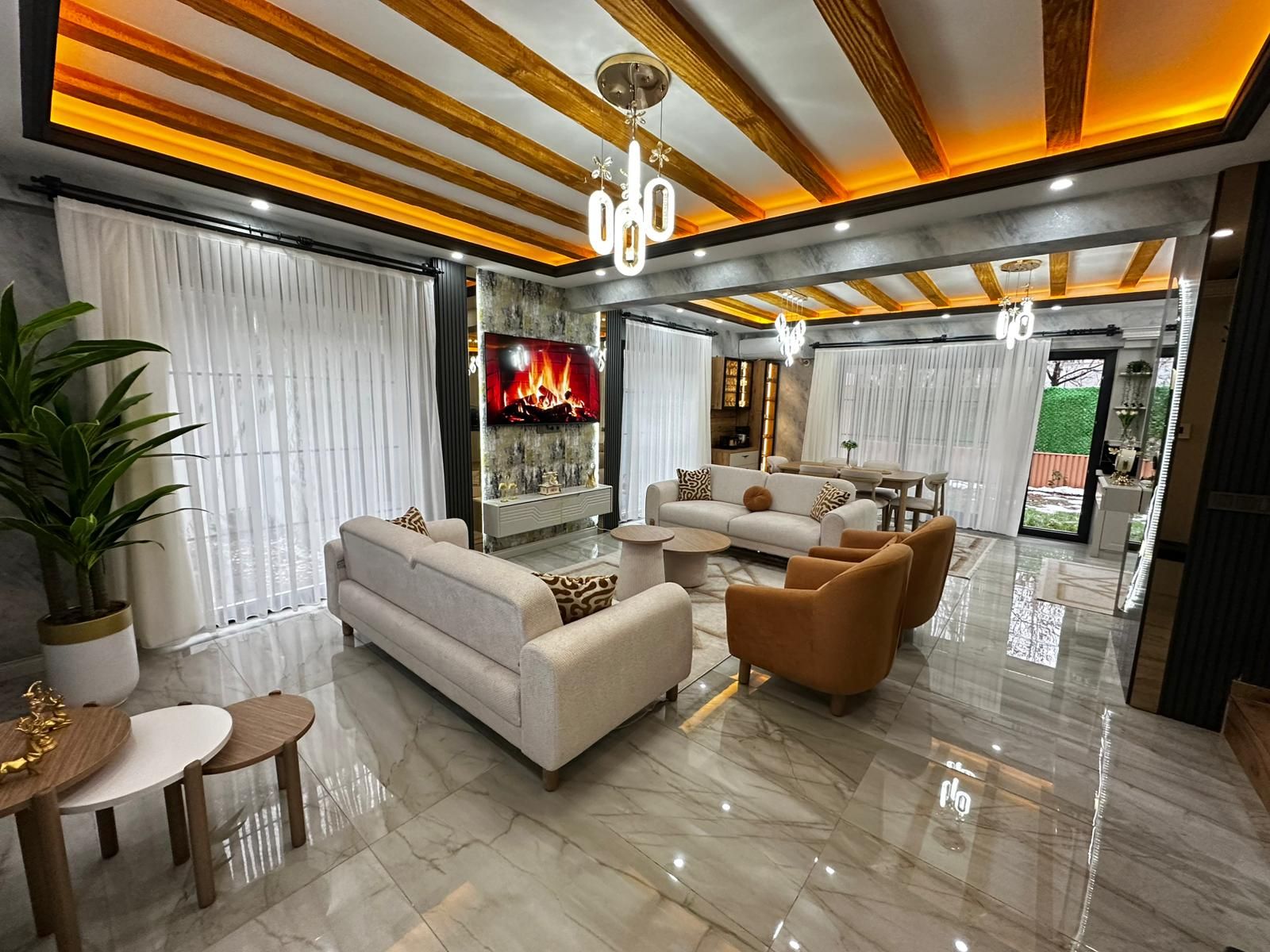 TOPTANCILAR DA DAİRE FİYATINA ACİL SATILIK 4.5+1 TRİPLEX VİLLA