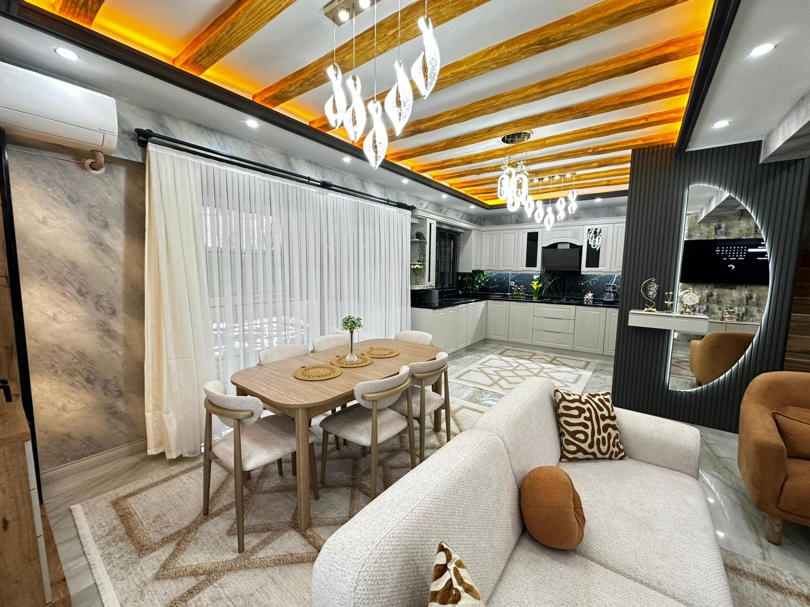 TOPTANCILAR DA DAİRE FİYATINA ACİL SATILIK 4.5+1 TRİPLEX VİLLA