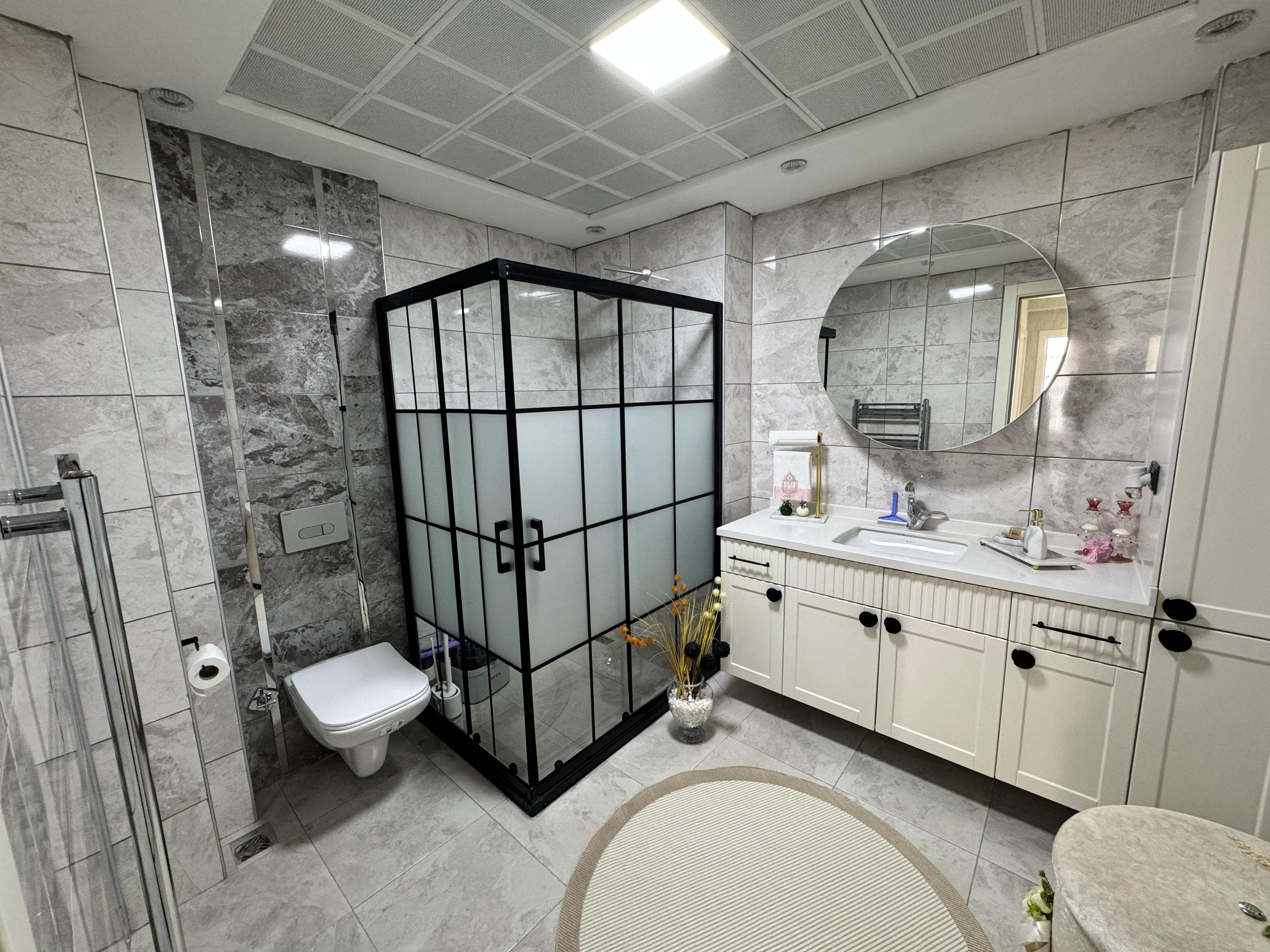 75.CD ÜZERİ FULL MASRAFLI ACİL SATILIK 4+1 DAİRE!