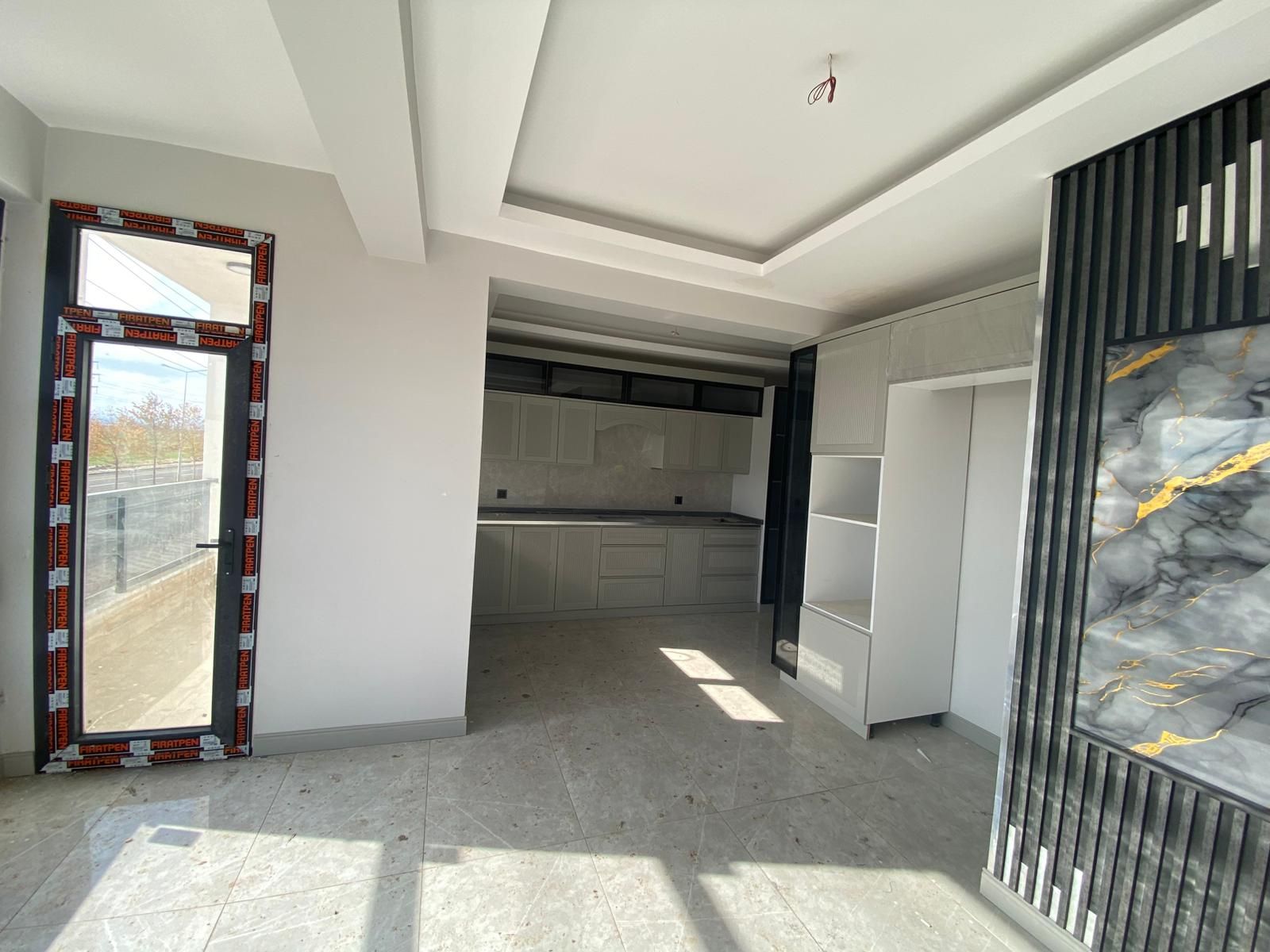 NEVROZ PARK ARKASI ASB YAPI KALİTESİYLE 3,5+1 SIFIR DAİRE