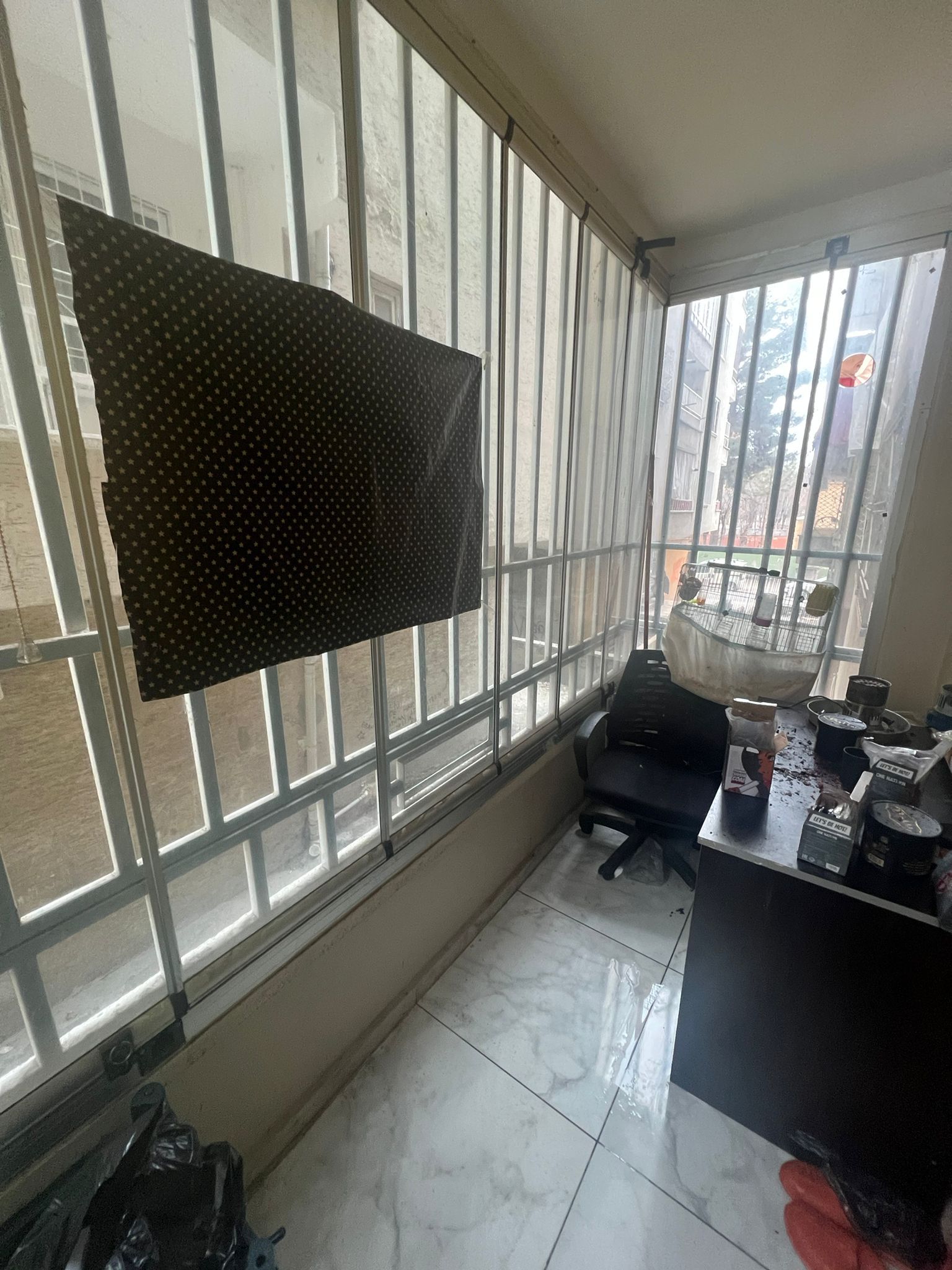 OFİS MERKEZİ KONUMDA İŞYERİNE UYGUN 2,5+1 DAİRE