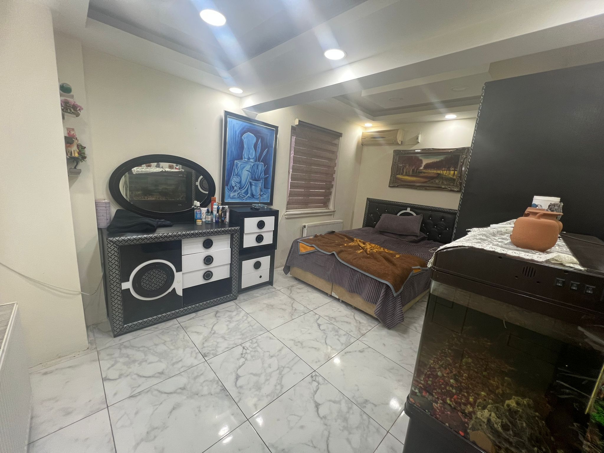 OFİS MERKEZİ KONUMDA İŞYERİNE UYGUN 2,5+1 DAİRE