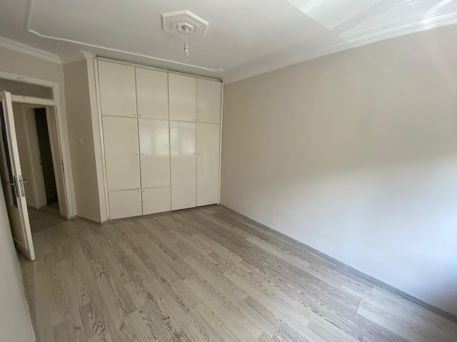 OFİS GEVRAN CADDESİNE YÜRÜME MESAFESİNDE SATILIK 3+1 FIRSAT DAİRE