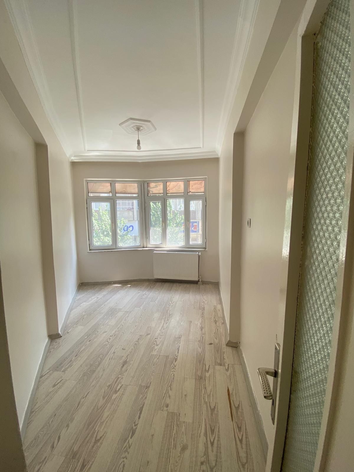 OFİS GEVRAN CADDESİNE YÜRÜME MESAFESİNDE SATILIK 3+1 FIRSAT DAİRE