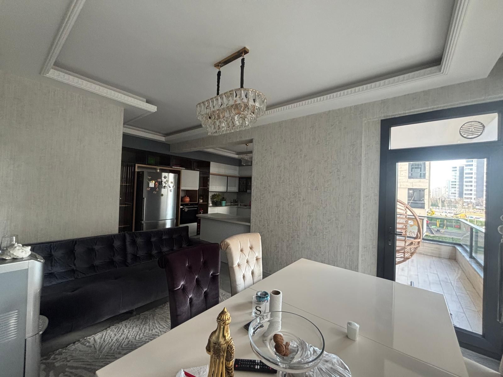 75 GÖBEKTE LÜKS SIFIR AYARINDA SATILIK DAİRE