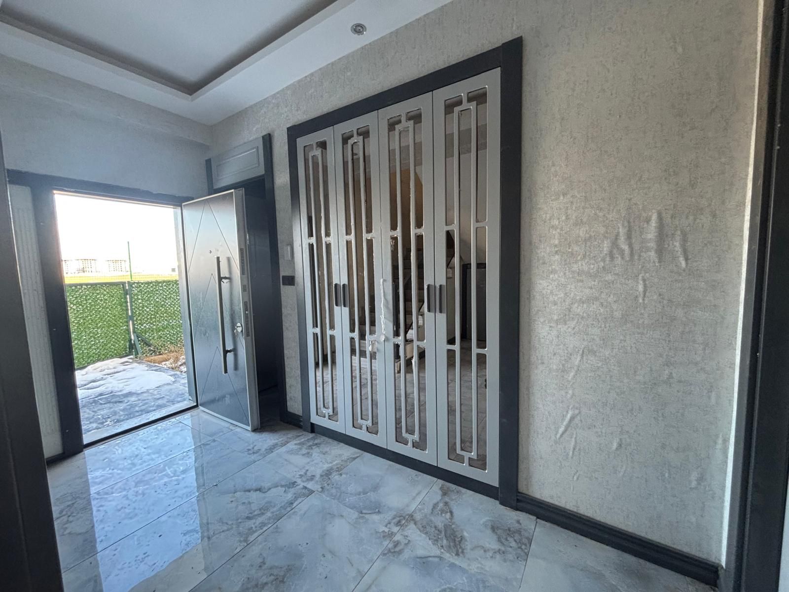 ÖZAY AYDIN VİLLARINDA LÜKS KONFORLU 4+1 VİLLA