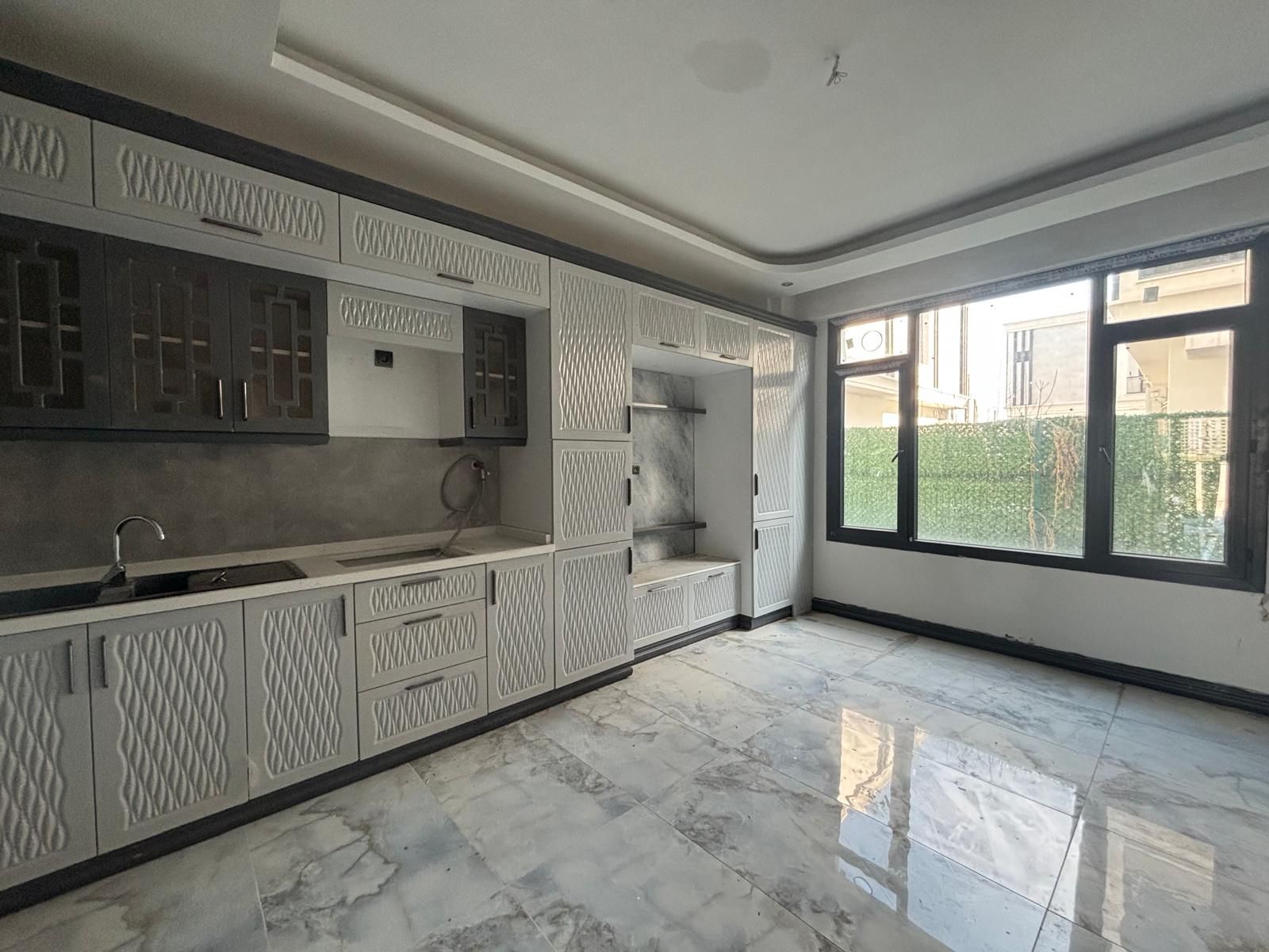 ÖZAY AYDIN VİLLARINDA LÜKS KONFORLU 4+1 VİLLA