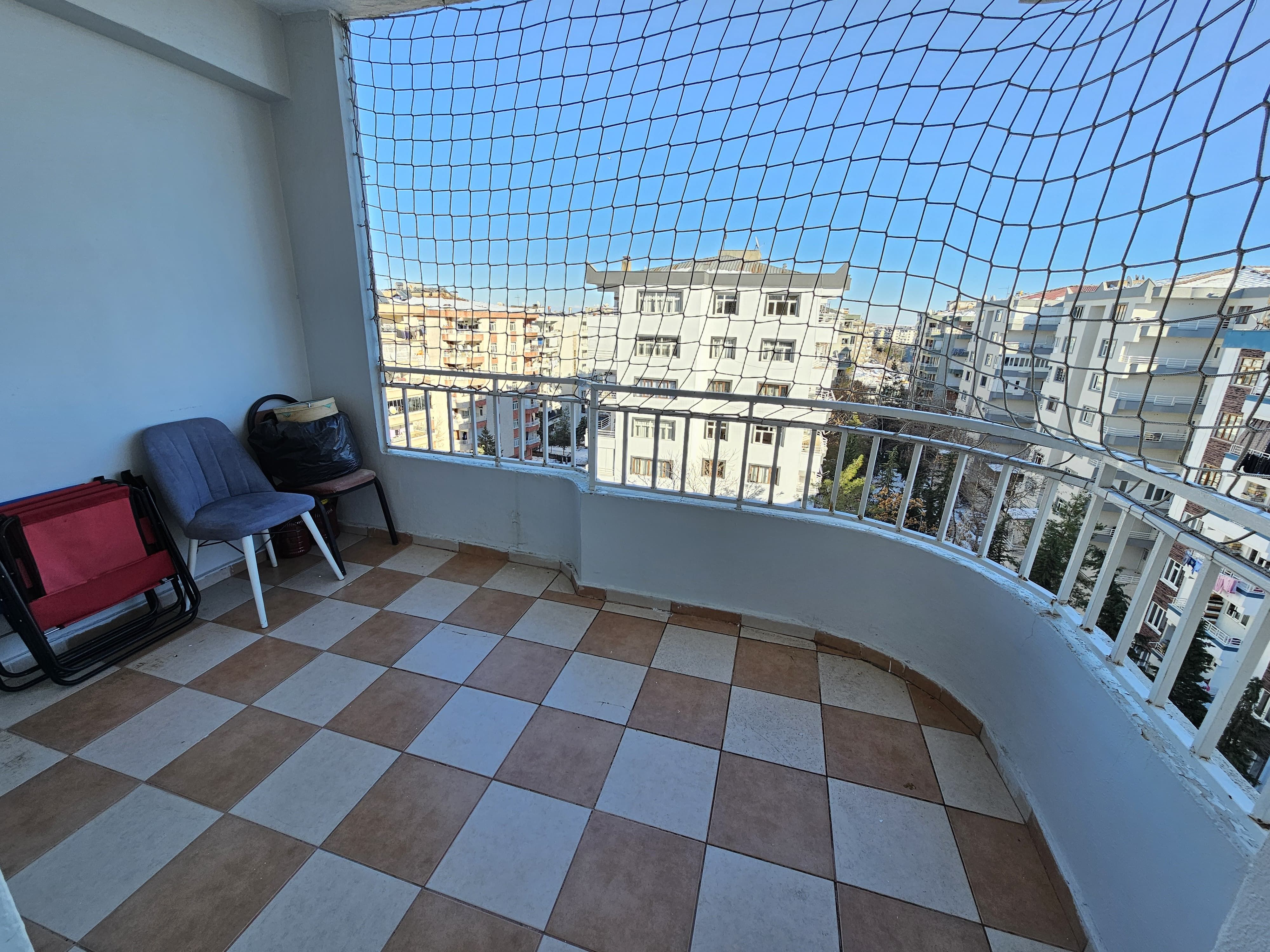 GAZİLER KAPLAN CİTY ARKASINDA SATILIK FIRSAT 3+1 DAİRE