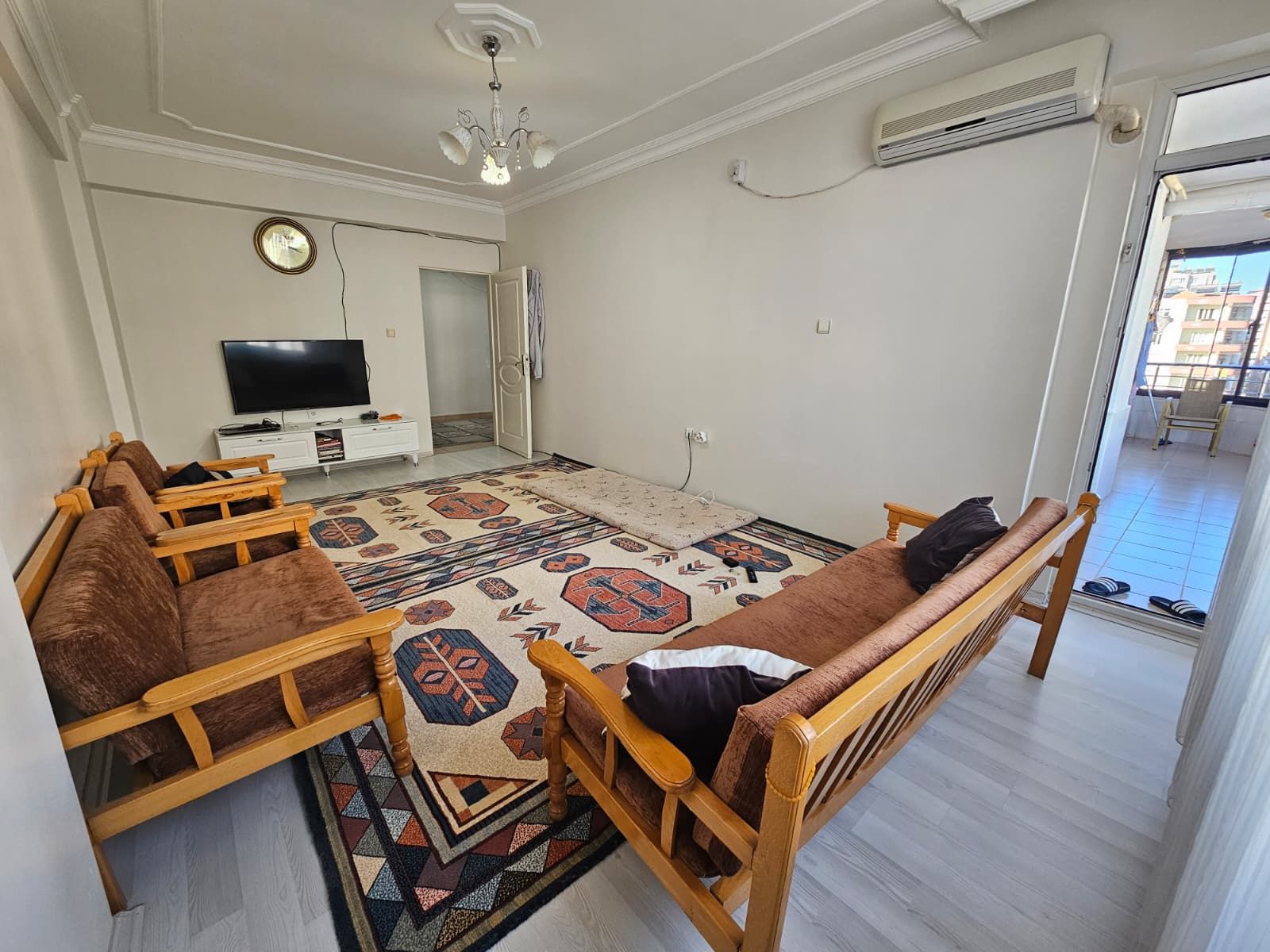 DİCLEKENTİN EN GÜZEL KONUMUNDA SATILIK FUL YAPILI FIRSAT 3+1 DAİRE