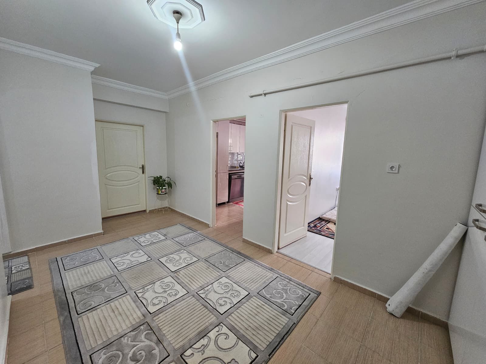 DİCLEKENTİN EN GÜZEL KONUMUNDA SATILIK FUL YAPILI FIRSAT 3+1 DAİRE