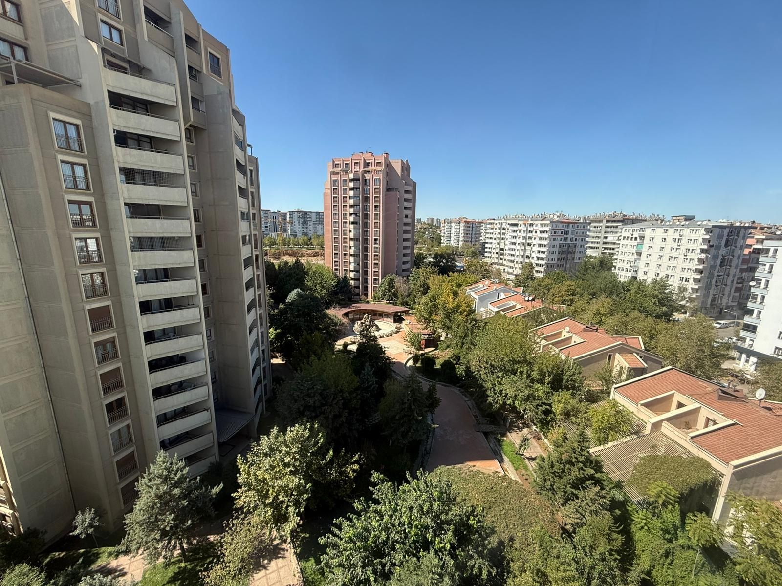 KAYAPINAR YENİYOL'DA 3+1 KİRALIK DAİRE