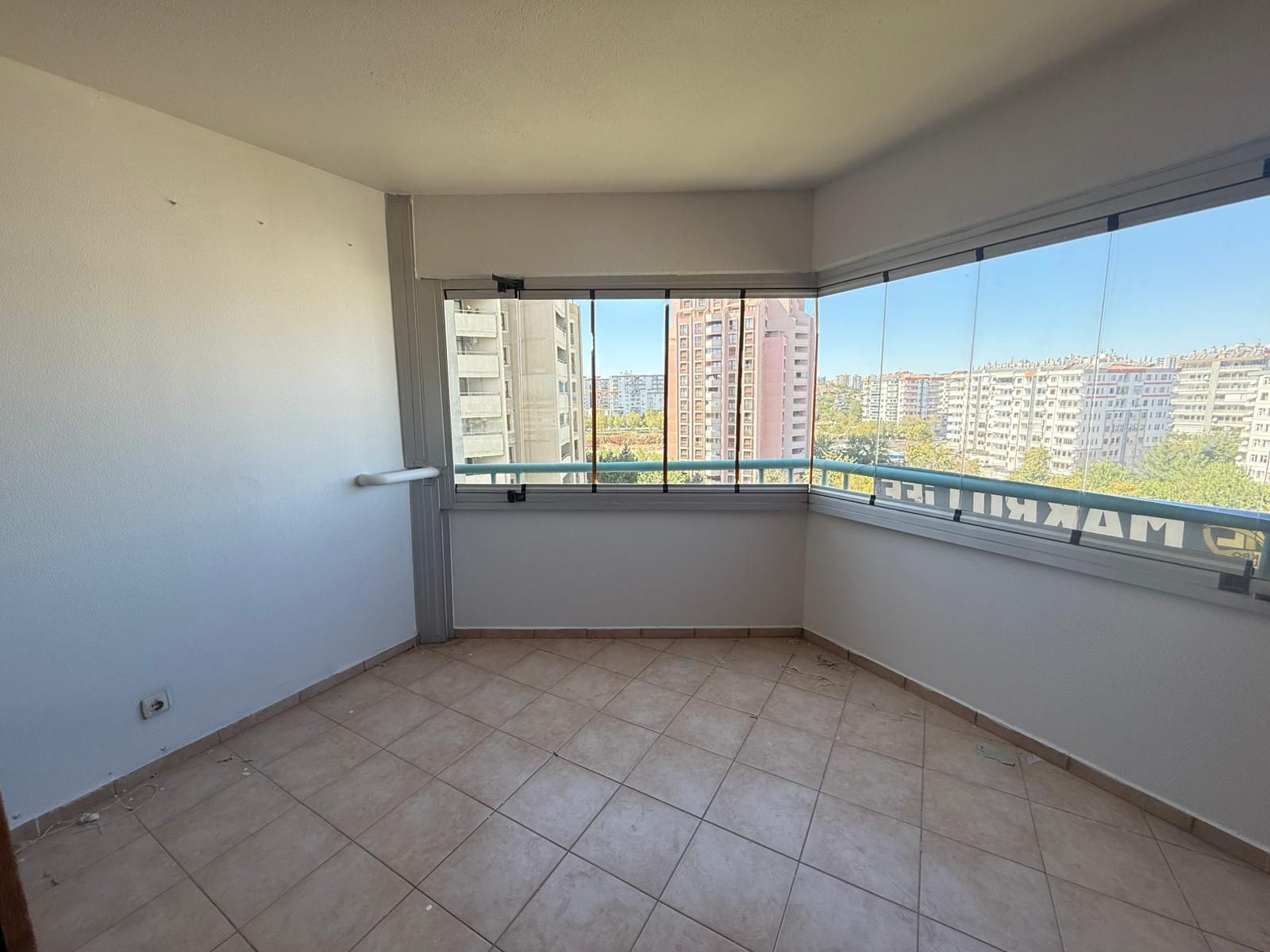 KAYAPINAR YENİYOL'DA 3+1 KİRALIK DAİRE