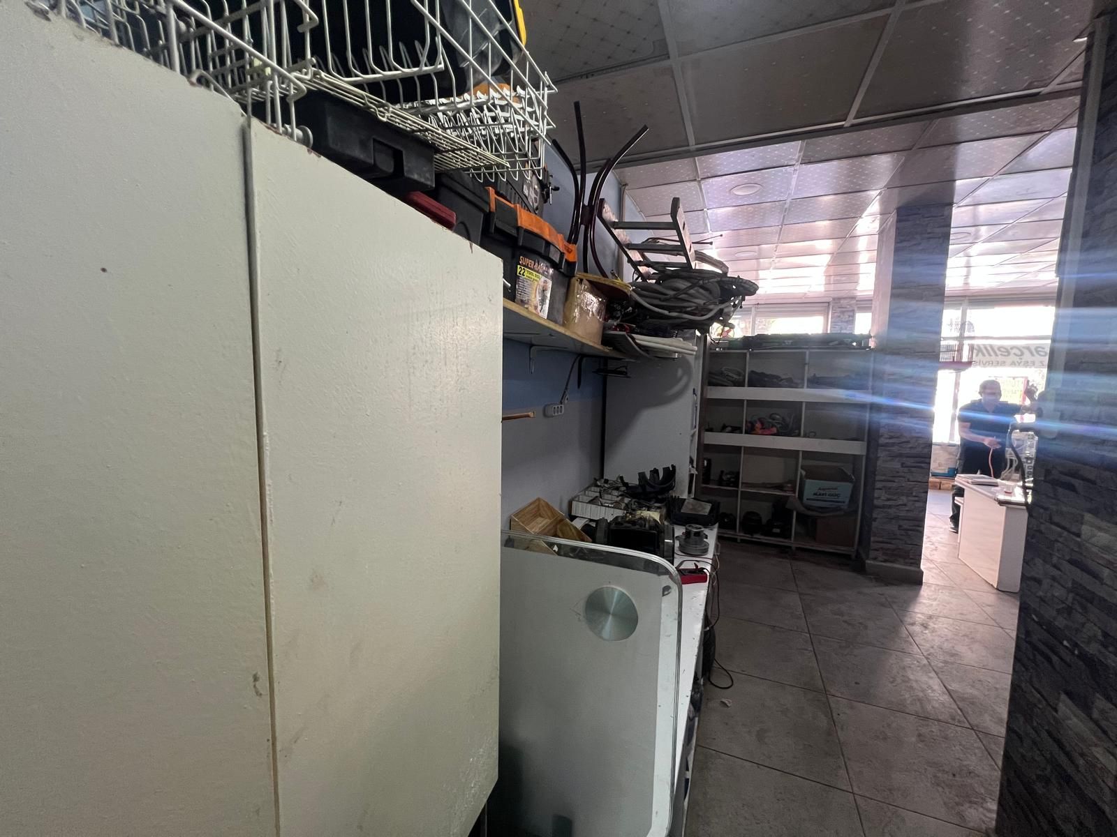 BAĞLAR SAĞLIK OCAĞI SALI PAZARINDA SATILIK DÜKKAN