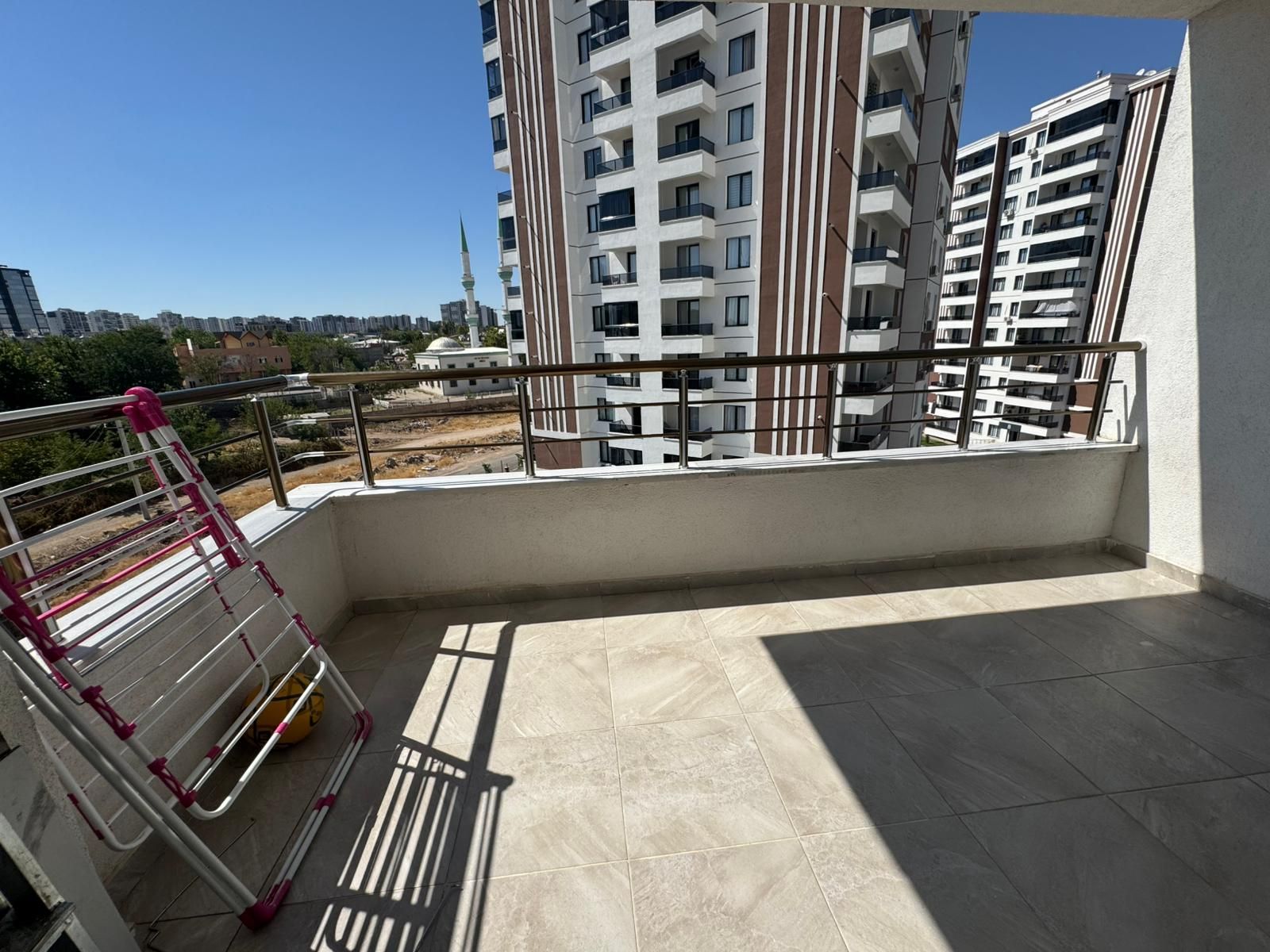 75 YOL BİTİMİ SATILIK 4,5+1 FULL MASRAFLI SATILIK DAİRE