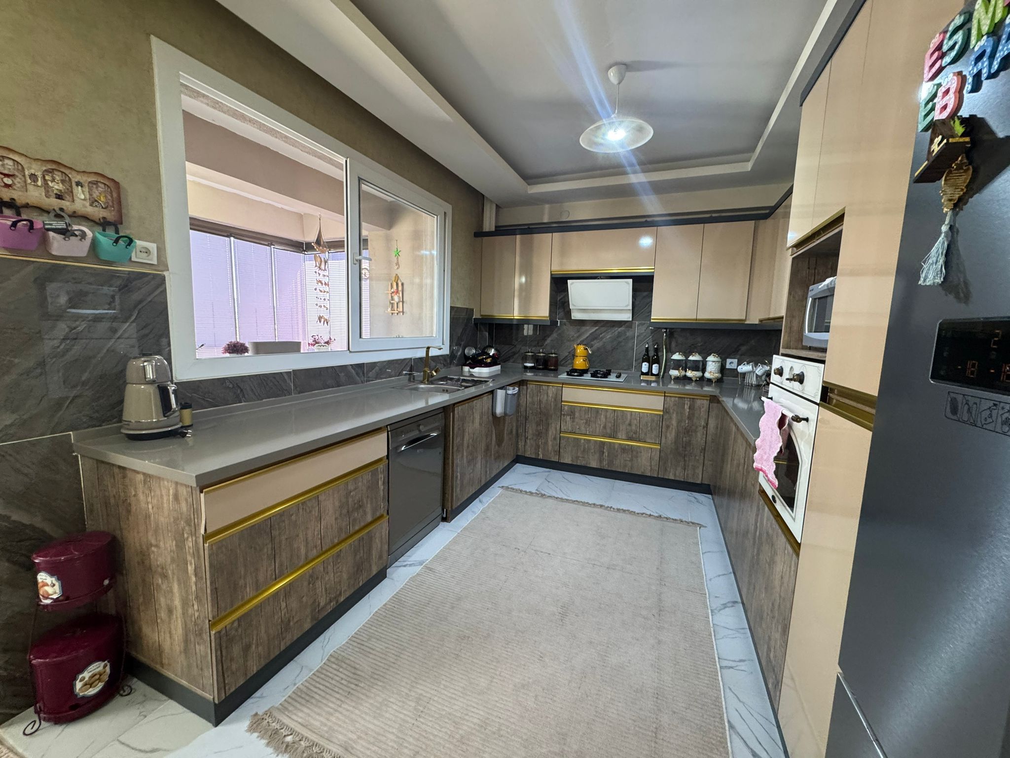 75 YOL BİTİMİ SATILIK 4,5+1 FULL MASRAFLI SATILIK DAİRE