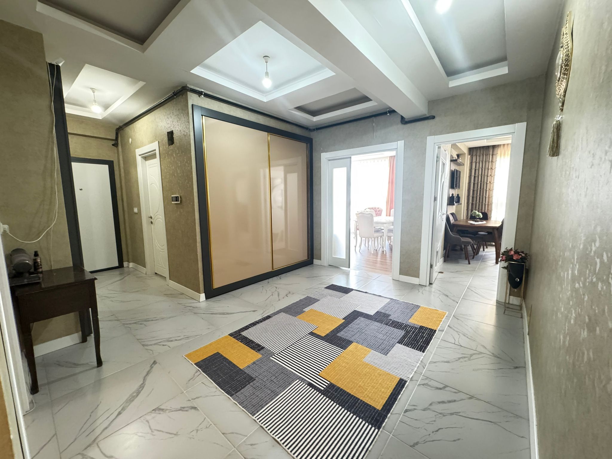 75 YOL BİTİMİ SATILIK 4,5+1 FULL MASRAFLI SATILIK DAİRE