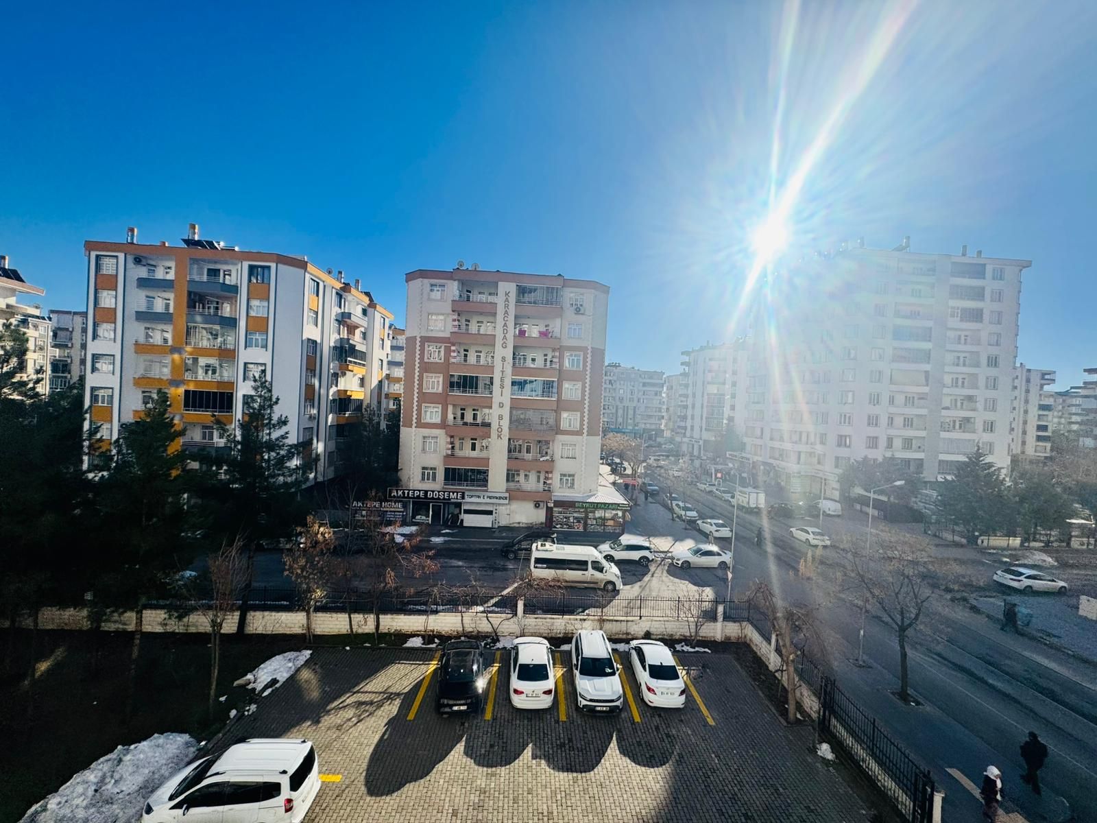 KENT MEYDANI AŞAĞISINDA MUSA ANTERDE 3+1 İÇİ YAPILI DAİRE