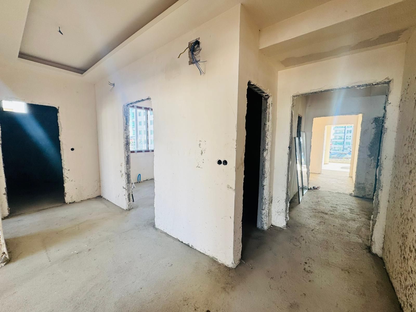 YENİŞEHİR DÖNÜMLÜ MAHALESİNDE 2+1 LÜKS DAİRE