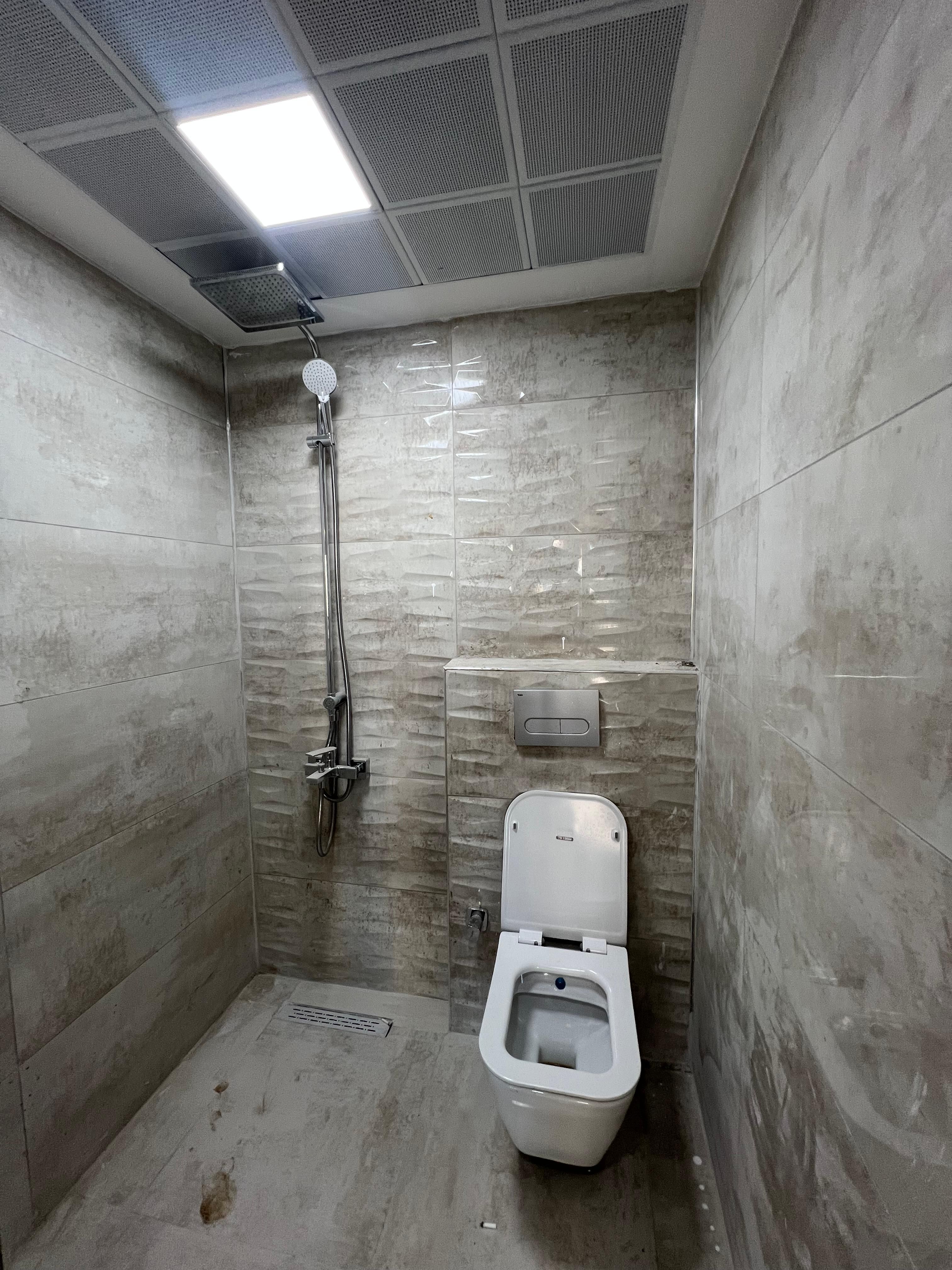FOUR'S PLAZA ARKASI'NDA SATILIK 3+1 DAİRE