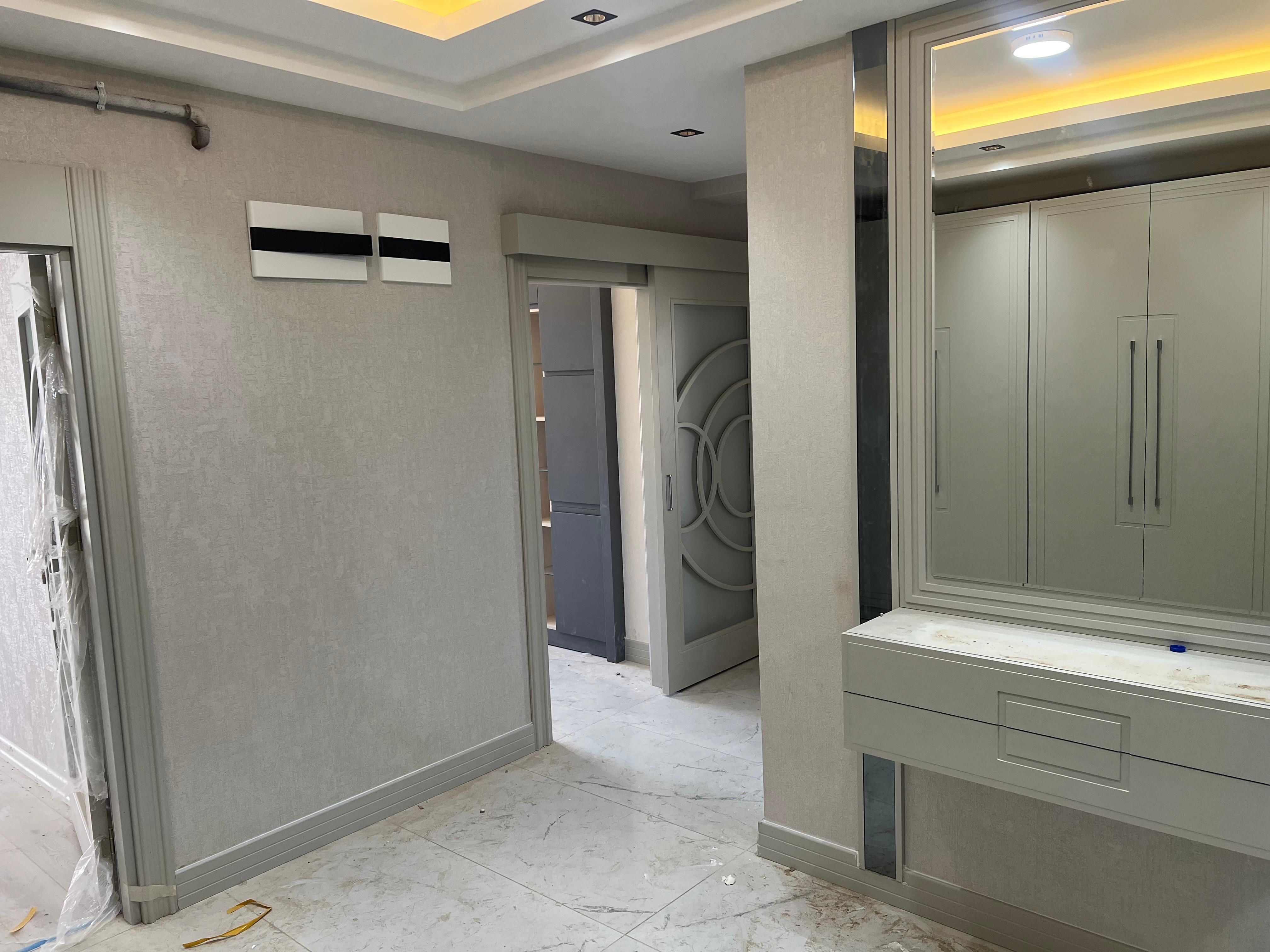 FOUR'S PLAZA ARKASI'NDA SATILIK 3+1 DAİRE