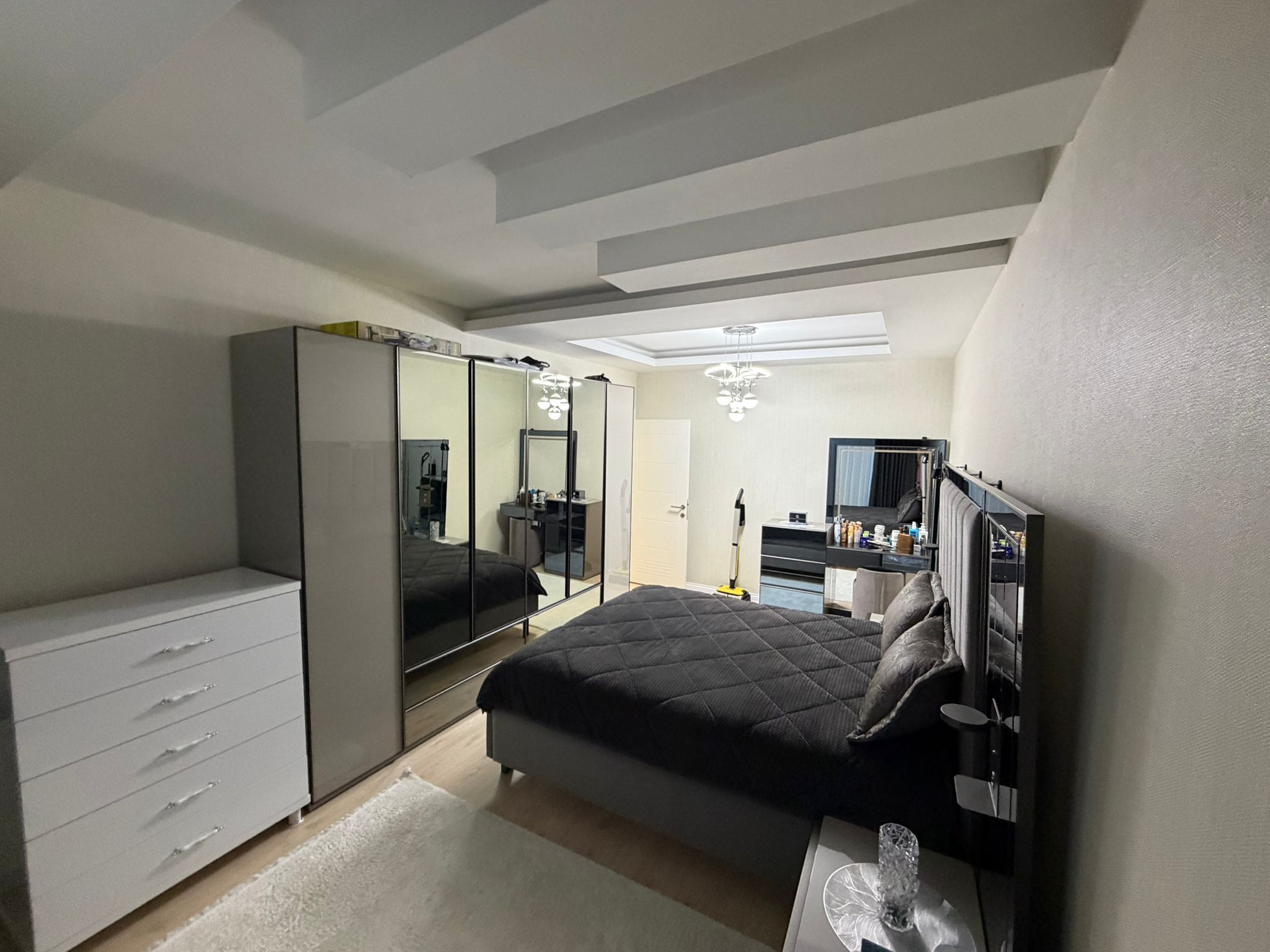 OTOGAR ARKASI ŞEHİR HASTANESİ CİVARI 117 NET HAVUZLU LÜX DAİRE