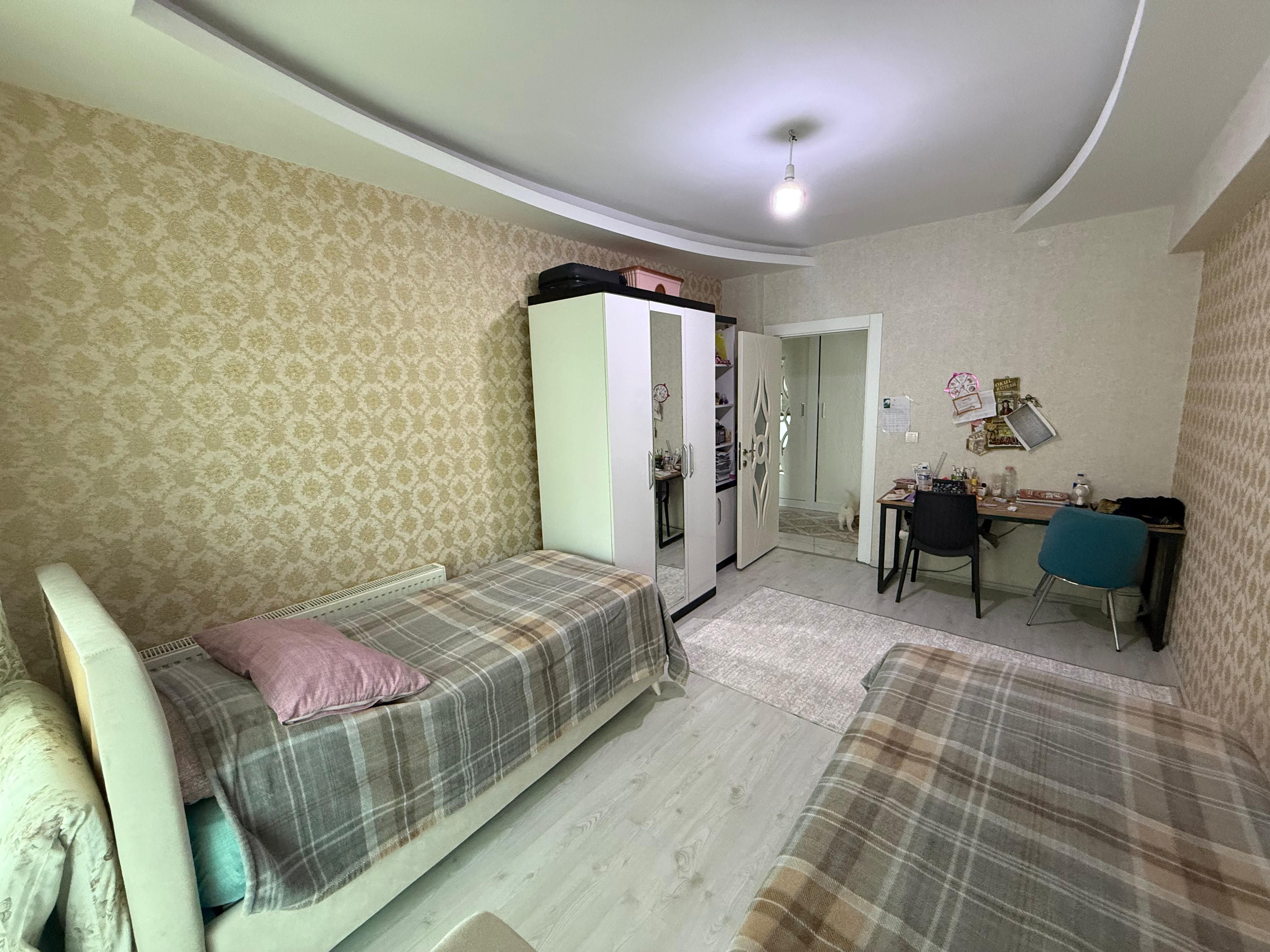 FABRİKA MAHALLESİNDE 3+1 SATILIK FIRSAT DAİRE