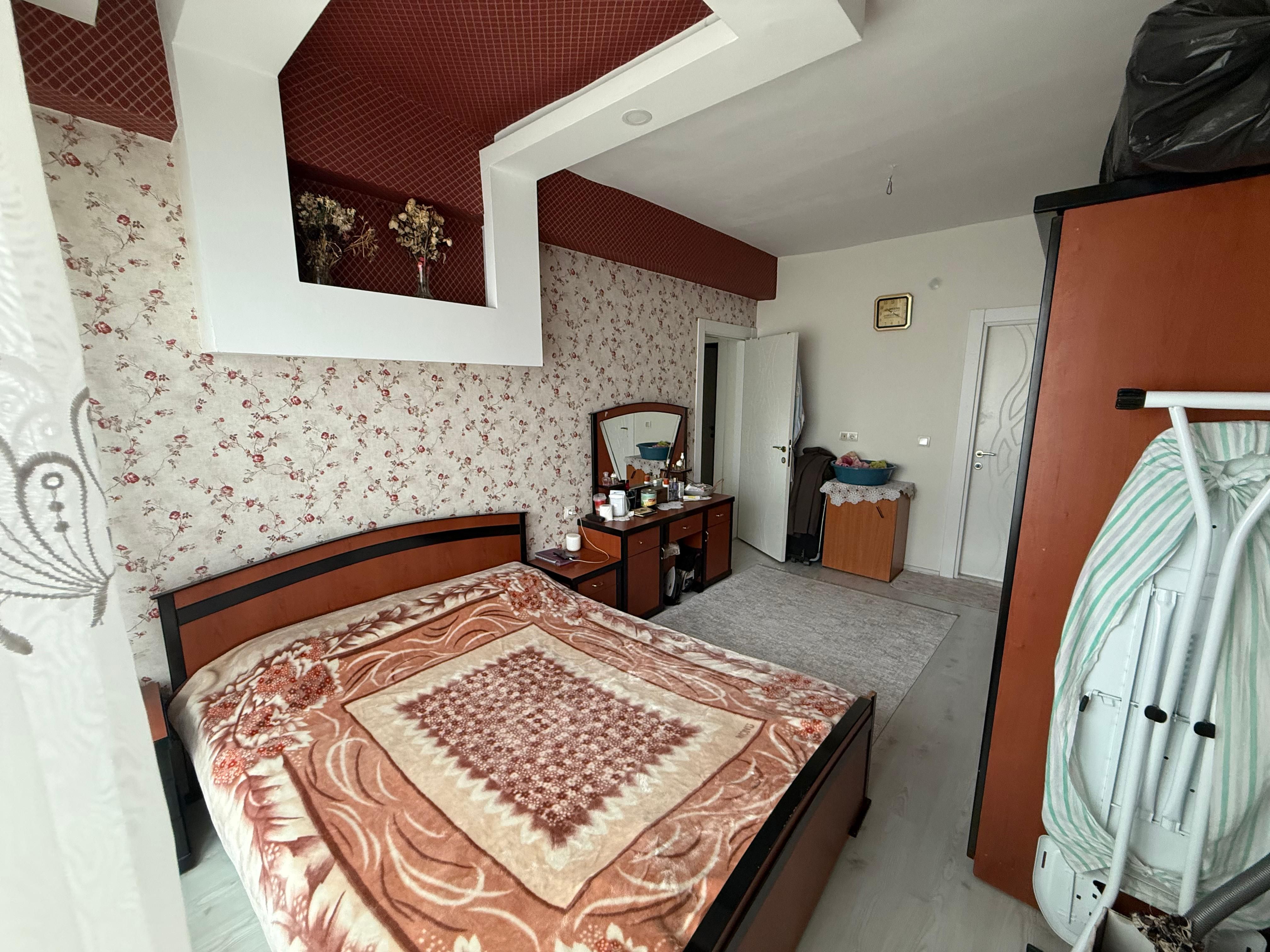 FABRİKA MAHALLESİNDE 3+1 SATILIK FIRSAT DAİRE