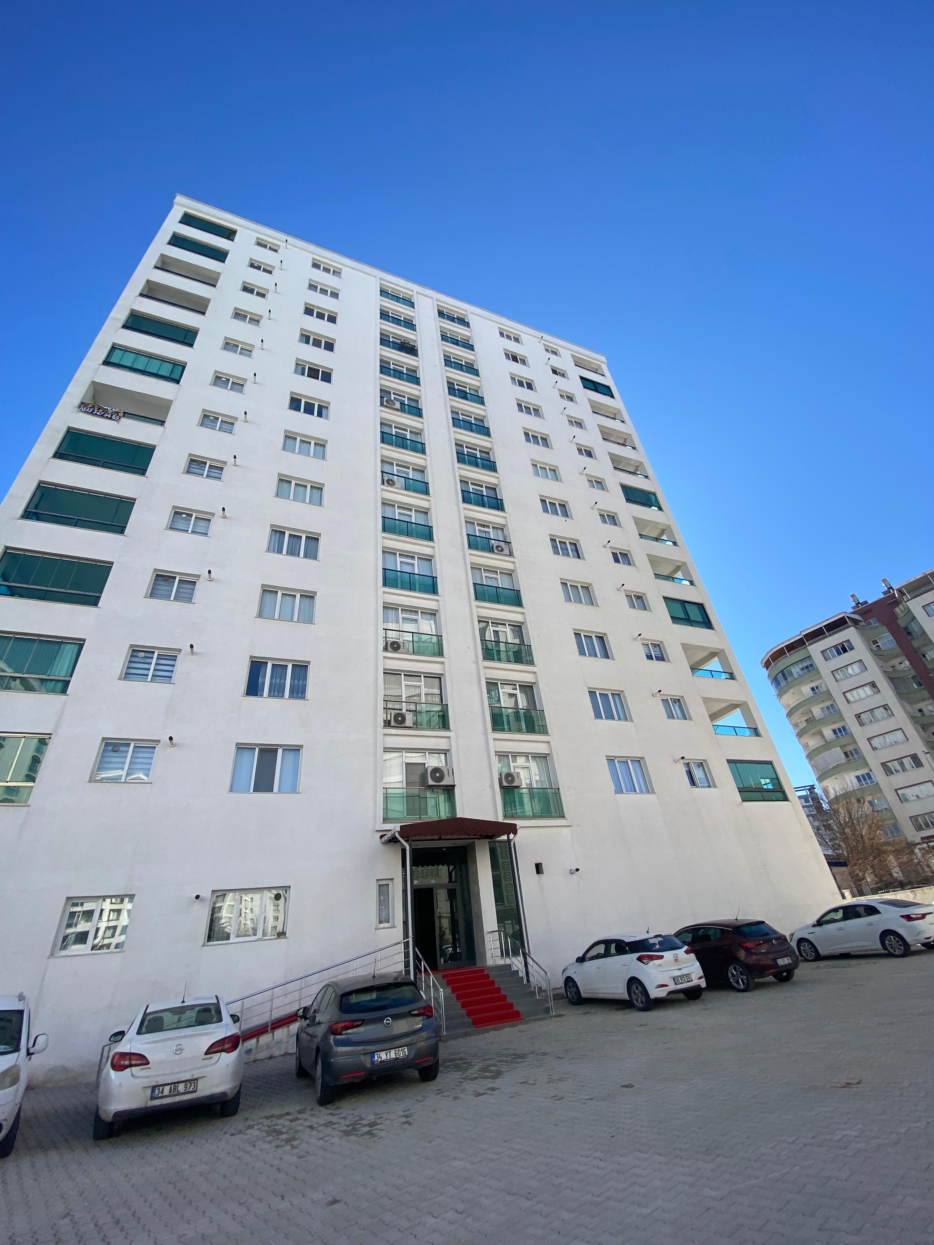 URFA YOLUNDA ACİL SATILIK 3+1 FIRSAT DAİRE