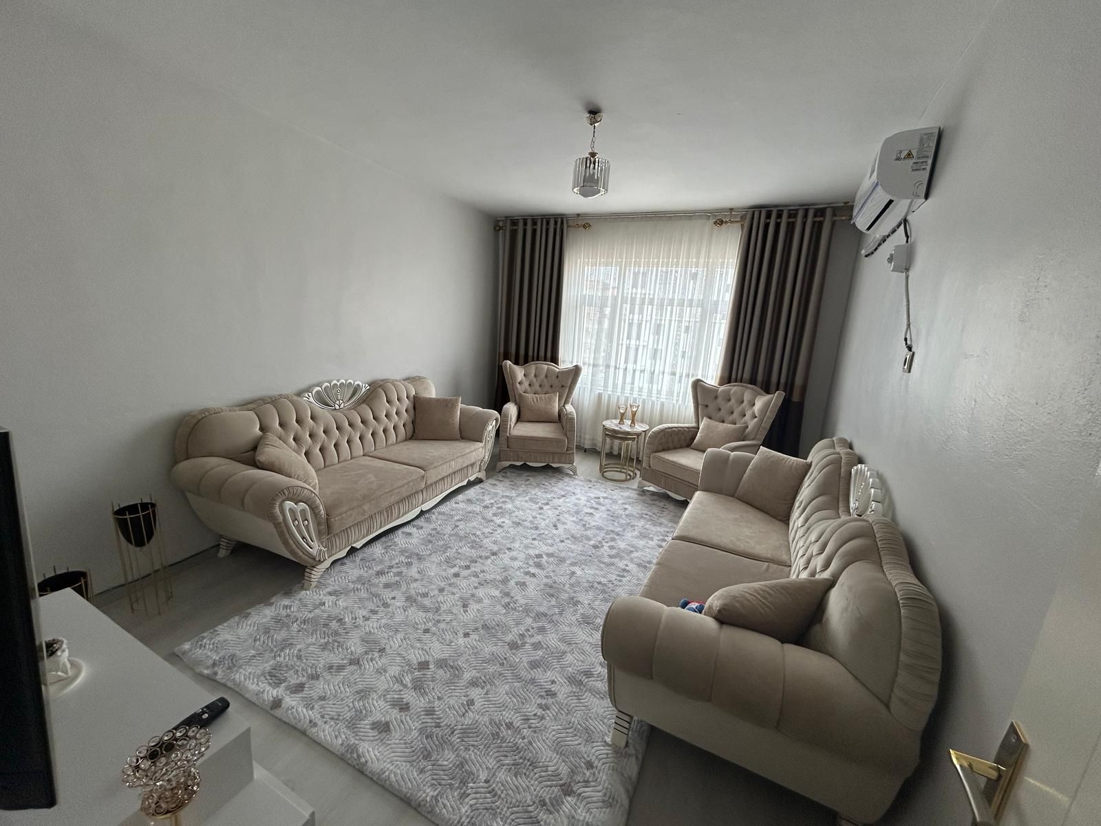 HUZUR EVLERİNDE SATILIK 2+1 BAKIMLI DAİRE