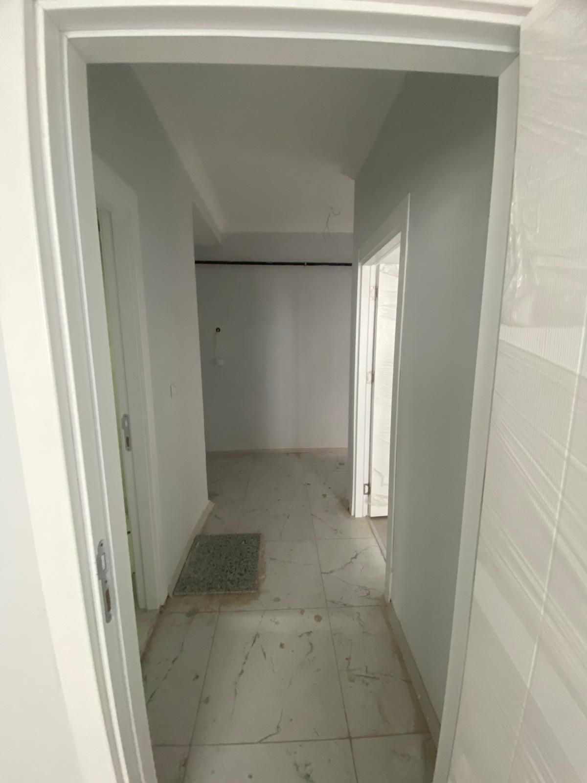 RIZVANAĞA CADDESİNDE SATILIK KELEPİR 2+1 DAİRE