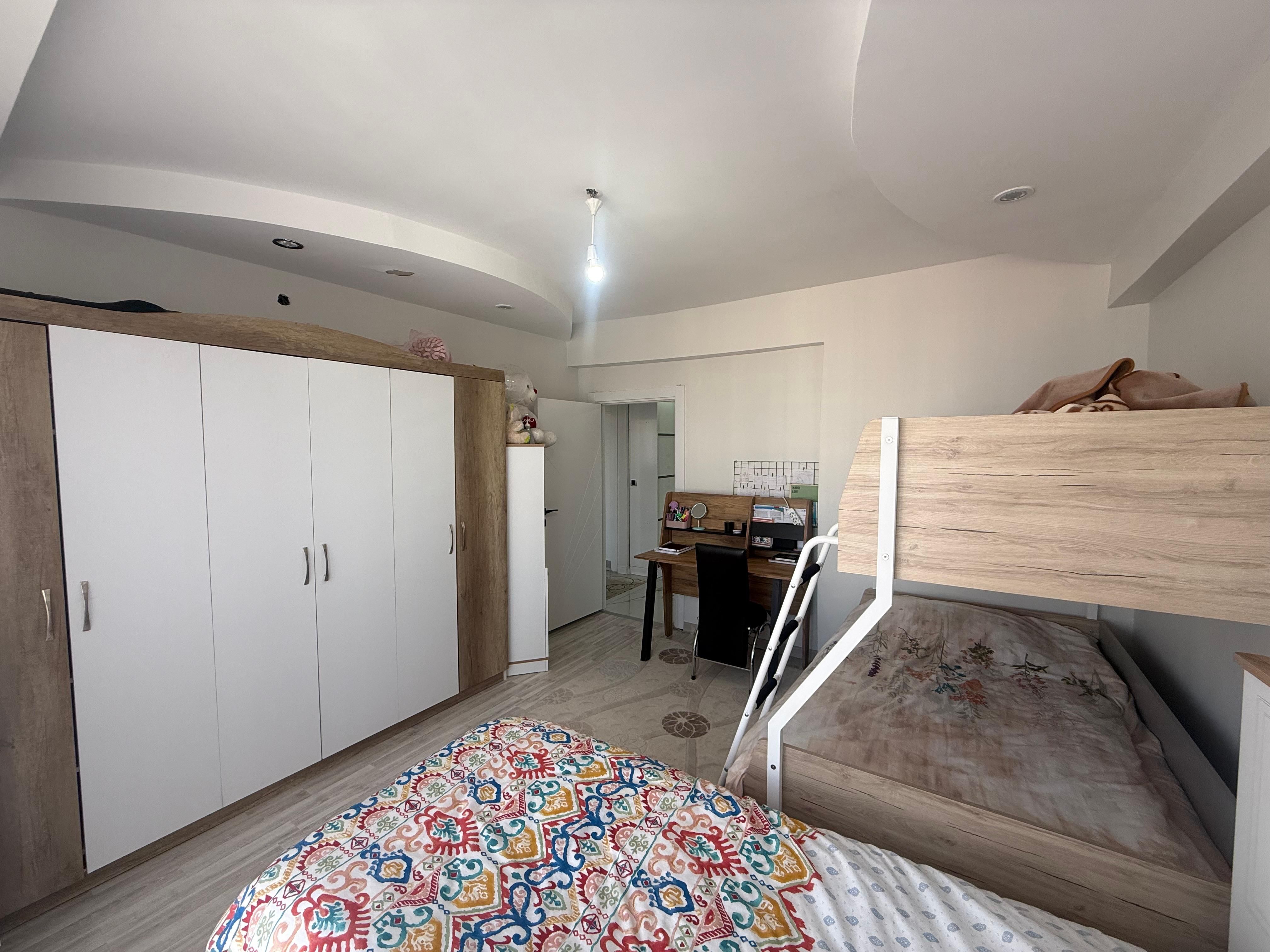 ÜÇKUYULARDA 3+1SATILIK FIRSAT DAİRE